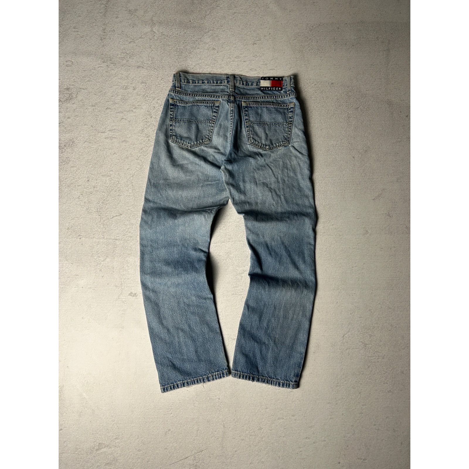 Tommy Hilfiger Vintage Tommy Hilfiger Straight Leg Jeans - Women's 30Wx28L Size 28" / US 6 / IT 42 - 2 Thumbnail
