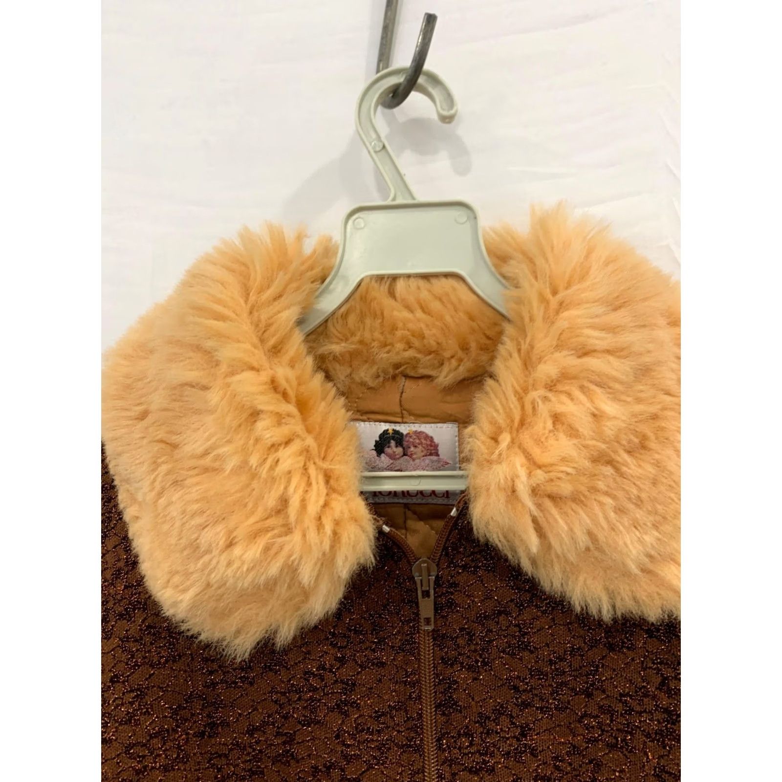 Fiorucci VINTAGE Fiorucci Jacket Women Medium Brown Bouclé Faux Fur Collar Italy Cherub Logo 90s 00s Size M / US 6-8 / IT 42-44 - 6 Thumbnail