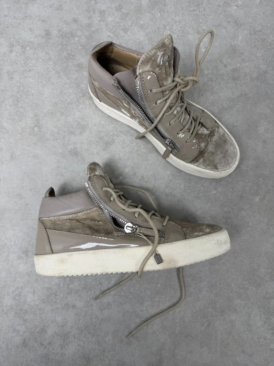 Giuseppe Zanotti Giuseppe Zanotti Beige Velvet High Sneakers Size US 8 / EU 41 - 10 Thumbnail