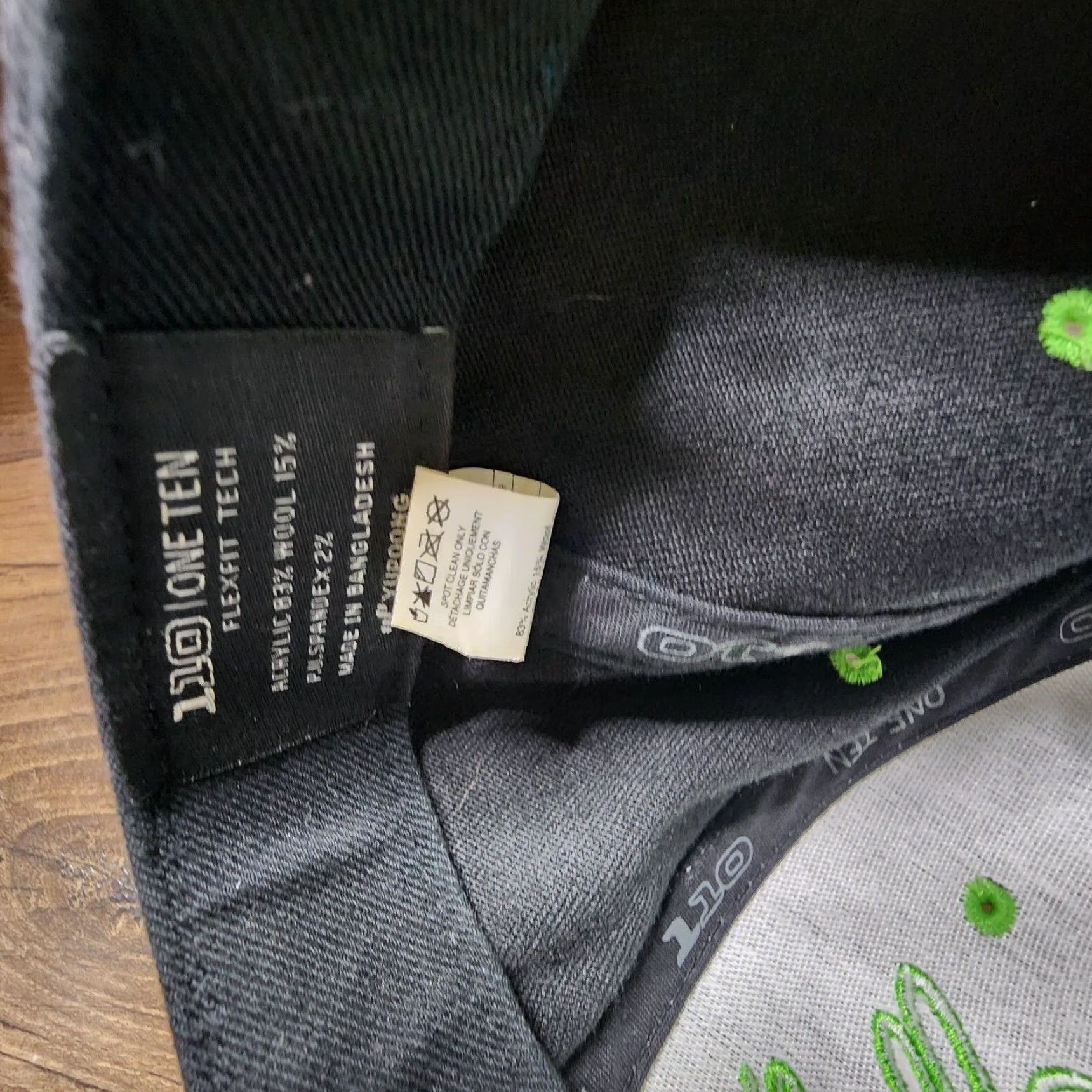 Vintage DC SHOE CO USA Cap Baseball Adjustable Cap Spellout Black /Green Men Baseball Cap Adjustable Black DC Shoes Logo Sports urban skateboard Mens Cap Size ONE SIZE - 5 Thumbnail