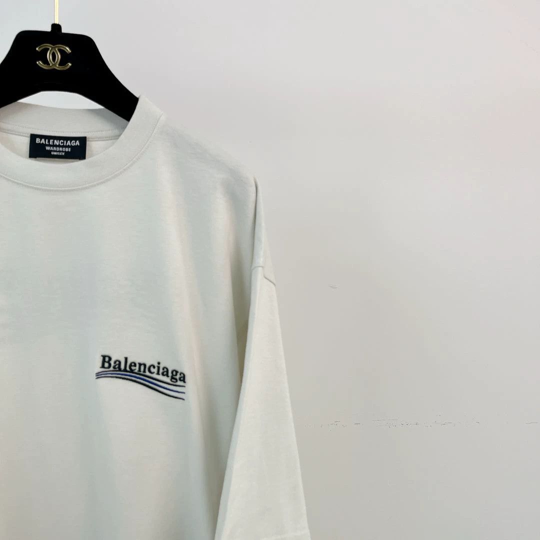 Balenciaga Balenciaga White Tee M Size US M / EU 48-50 / 2 - 3 Thumbnail