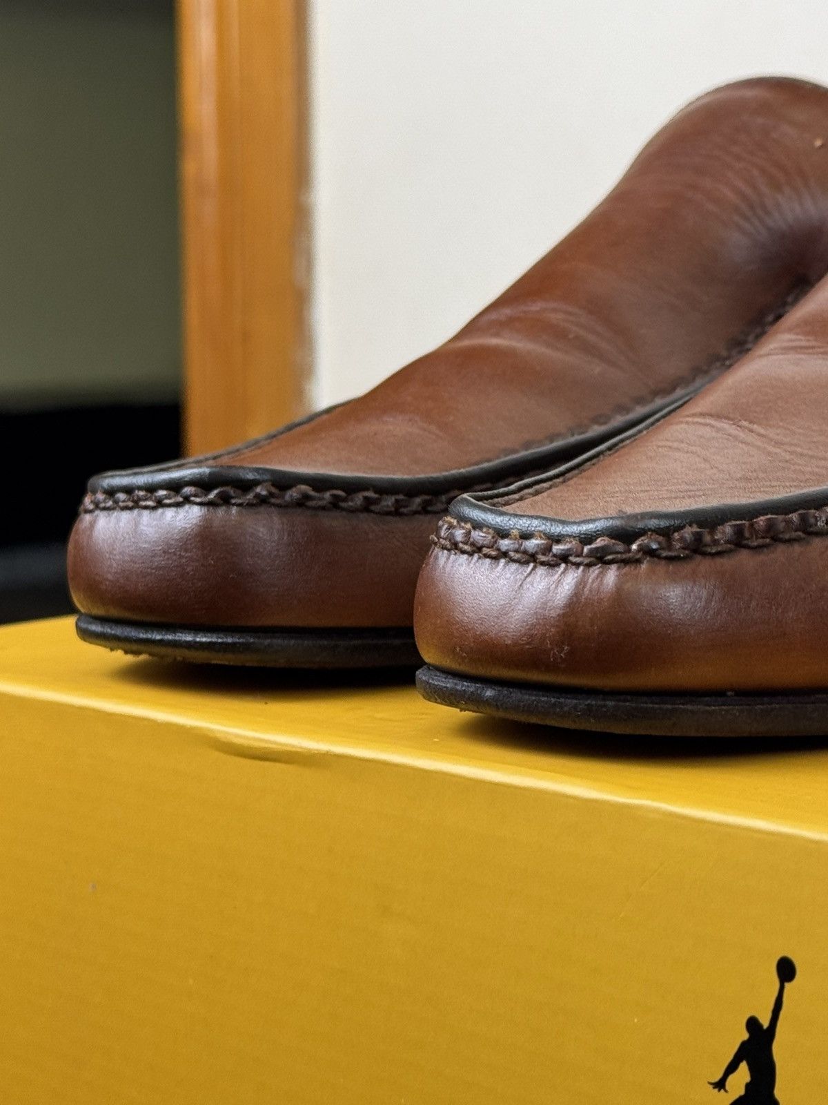 Barker BARKER England Brown Leather Loafers UK 10 G Fits EU 45 30cm Size US 11 / EU 44 - 13 Thumbnail