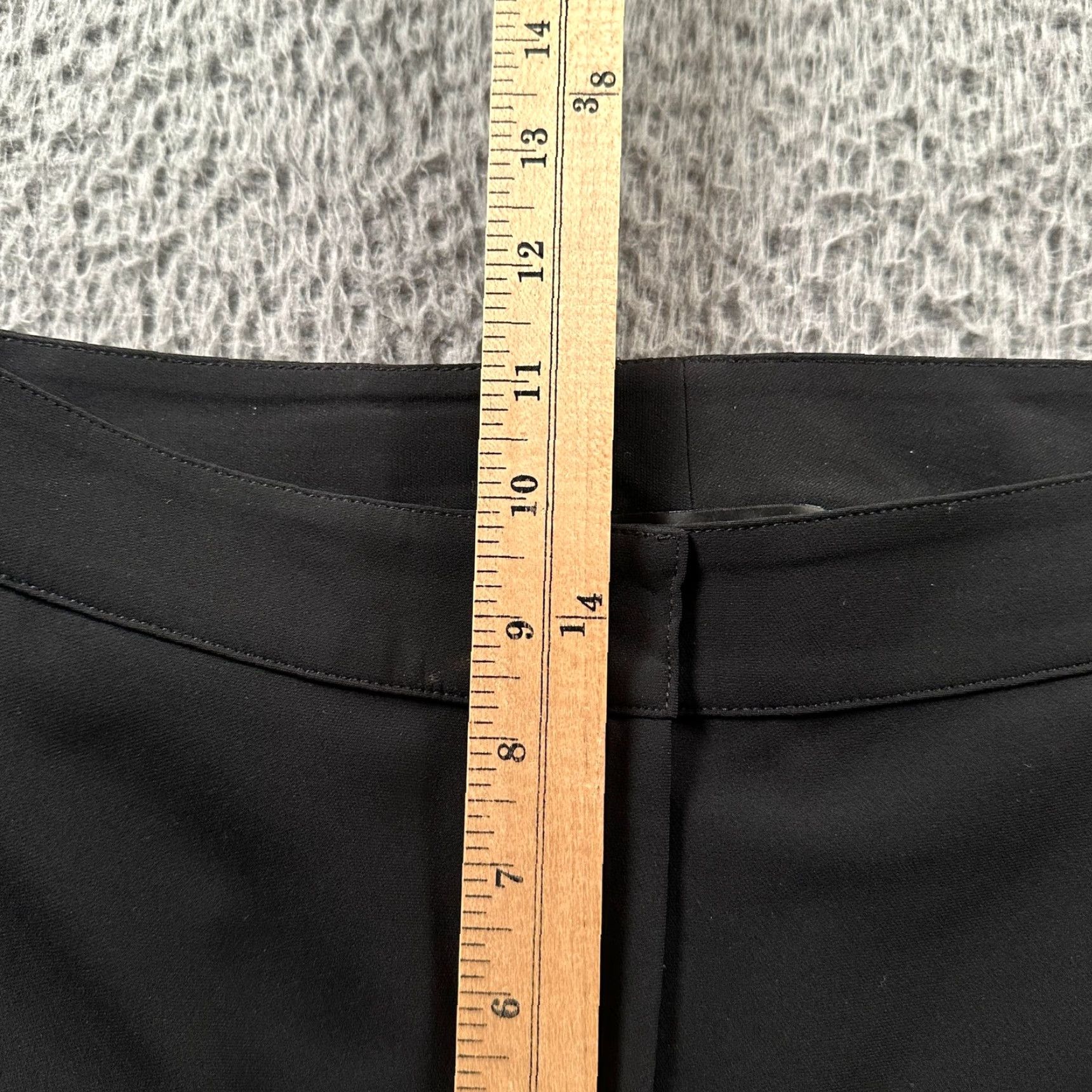 St. John St John Caviar Pants Womens 4 Black Straight Leg Ponte Pull On Stretch Work Size 27" / US 4 / IT 40 - 7 Thumbnail
