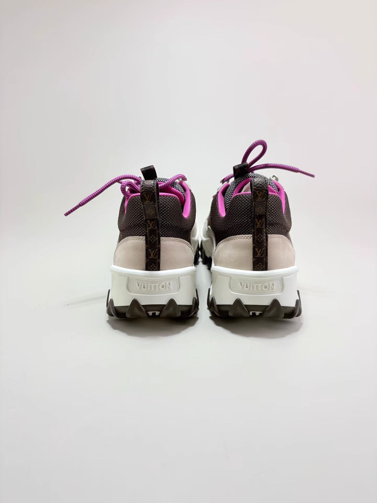 Louis Vuitton LV ROSSYRUSH XPLOROR Casual Shoes Size US 8 / IT 38 - 3 Thumbnail