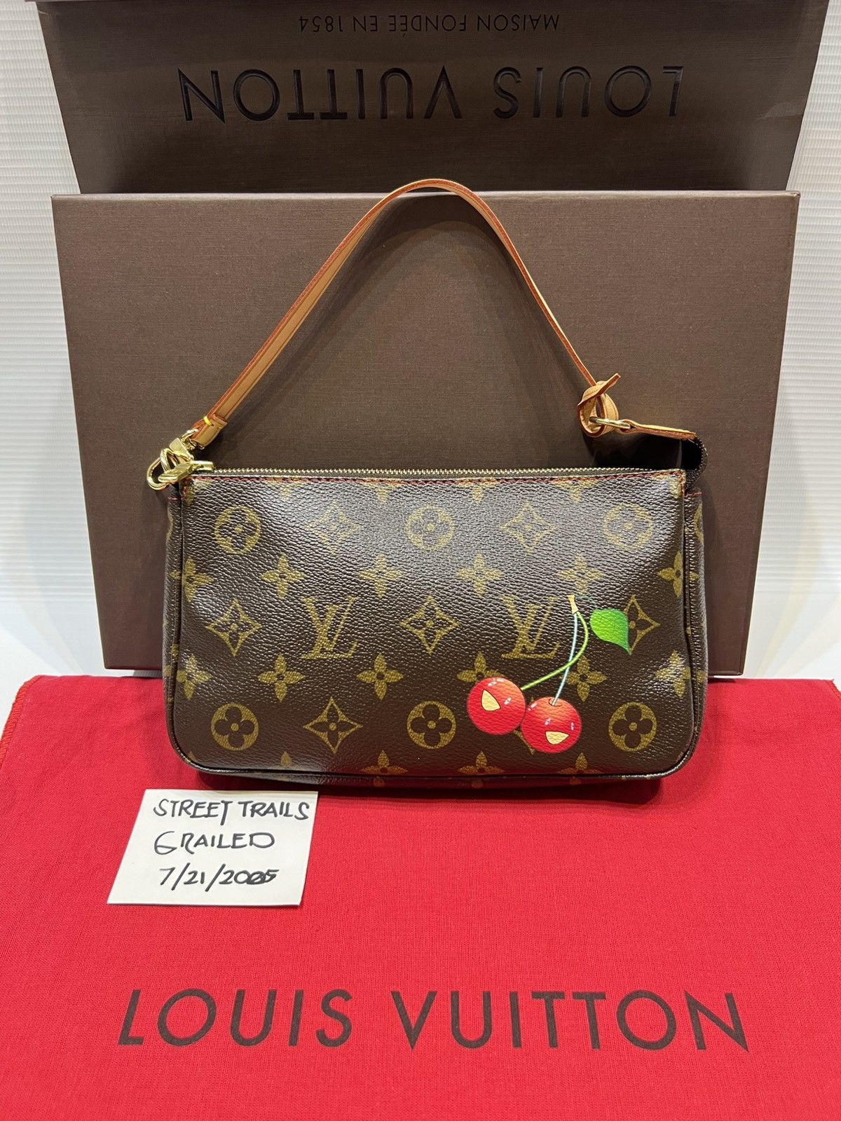 Louis Vuitton × Takashi Murakami LOUIS VUITTON CHERRY POCHETTE TAKASHI MURAKAMI Size ONE SIZE - 1 Thumbnail