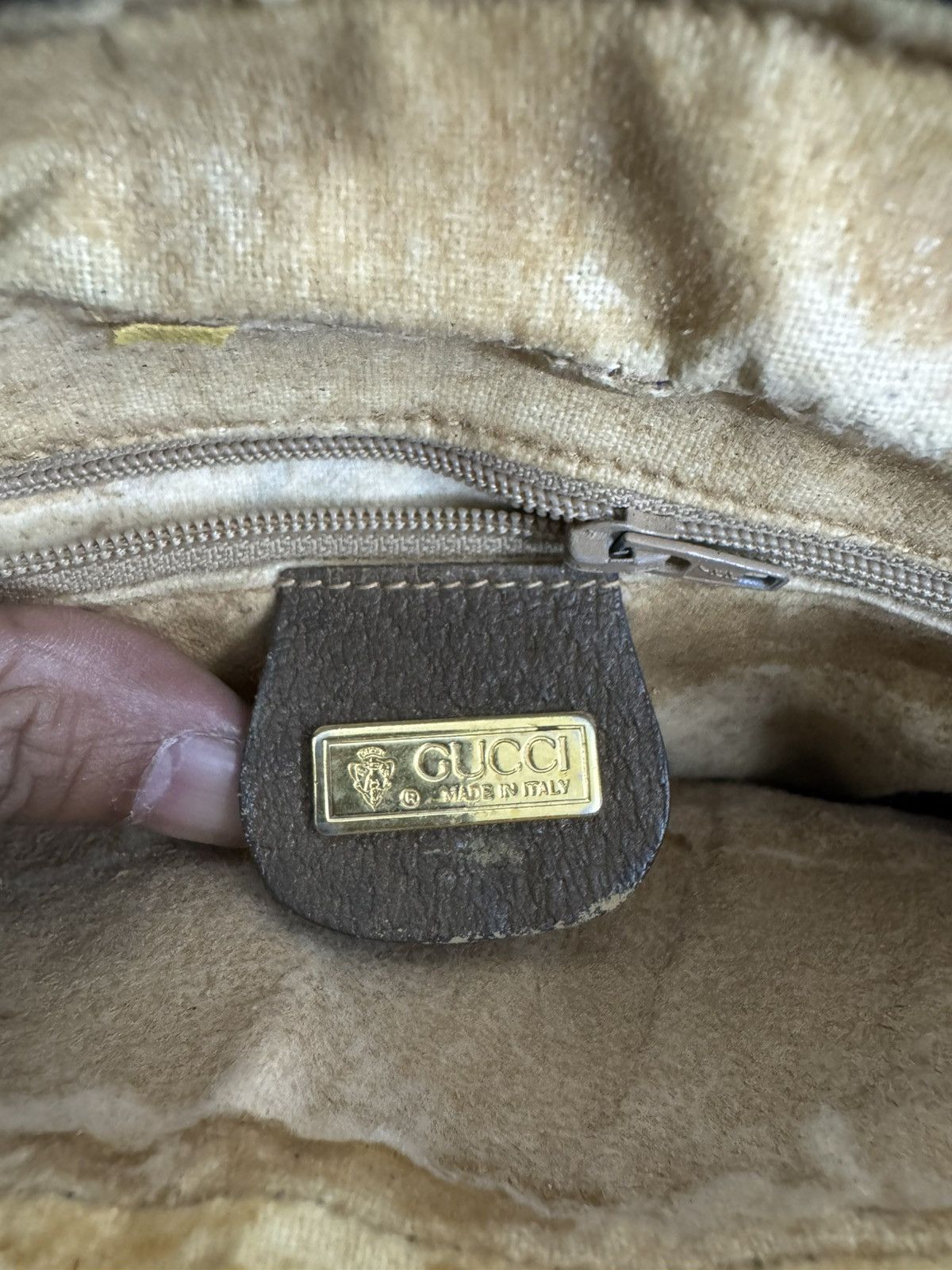 Designer × Gucci × Vintage Vintage Gucci Clutch Bag Sling Bag Size ONE SIZE - 5 Thumbnail
