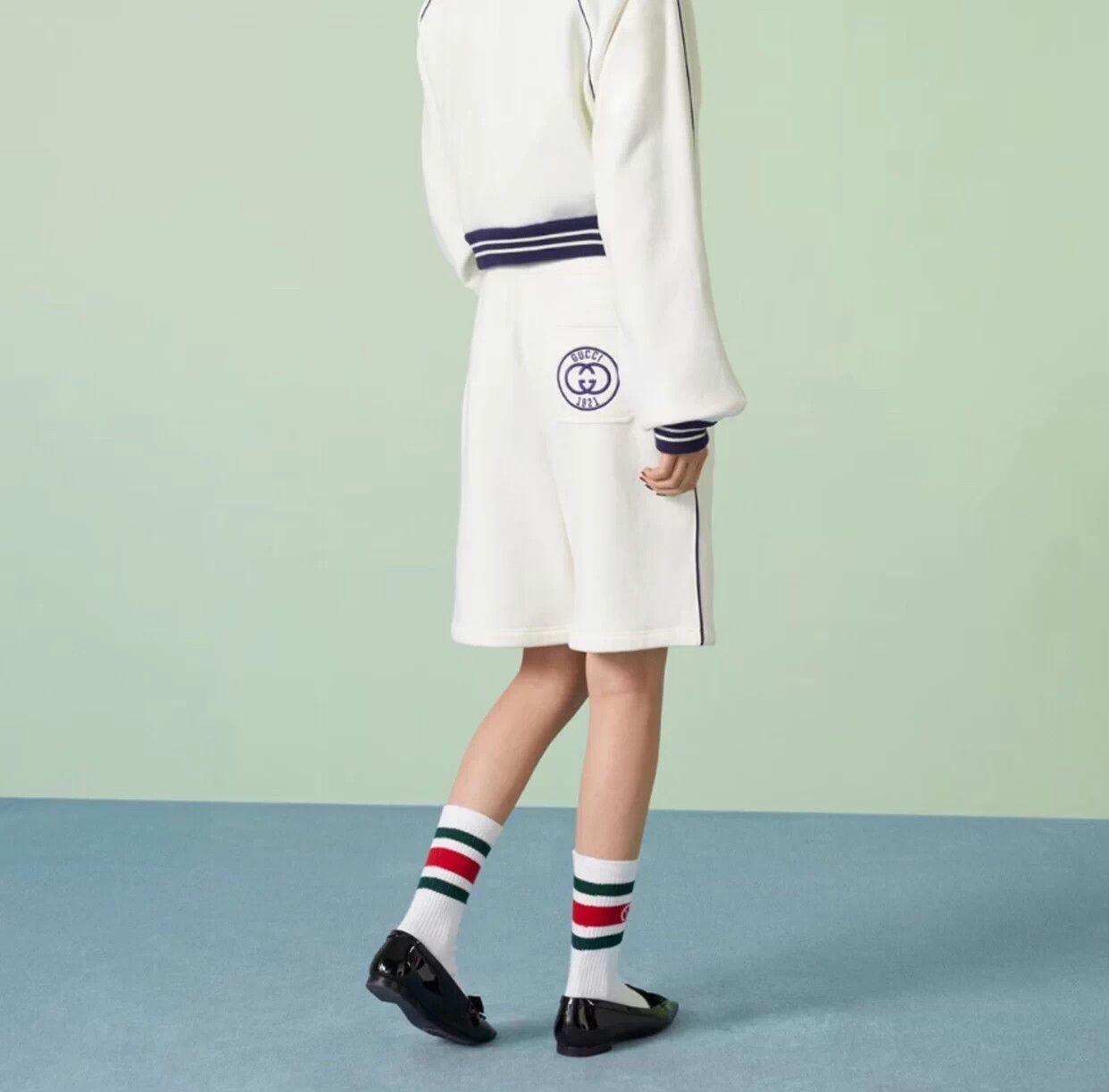 Gucci Gucci white embroidered GG logo shorts XS Size US 26 / EU 42 - 2 Thumbnail