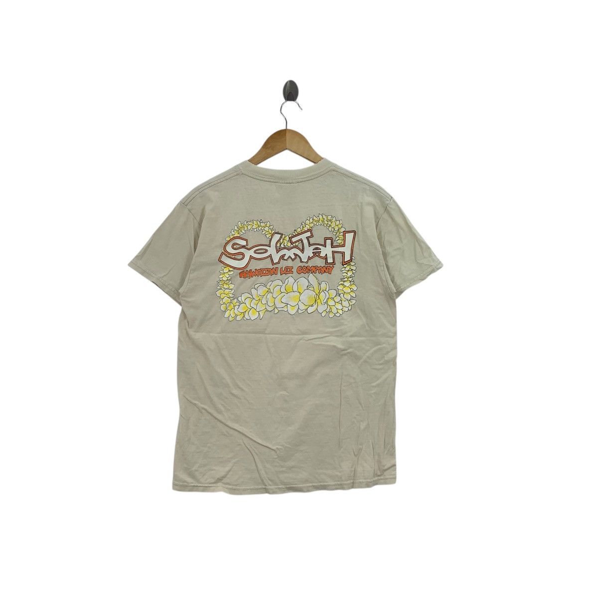 Vintage Vintage 90s SOLJAH HAWAII SURF Lei Company Thrashed Tee Size US S / EU 44-46 / 1 - 1 Thumbnail