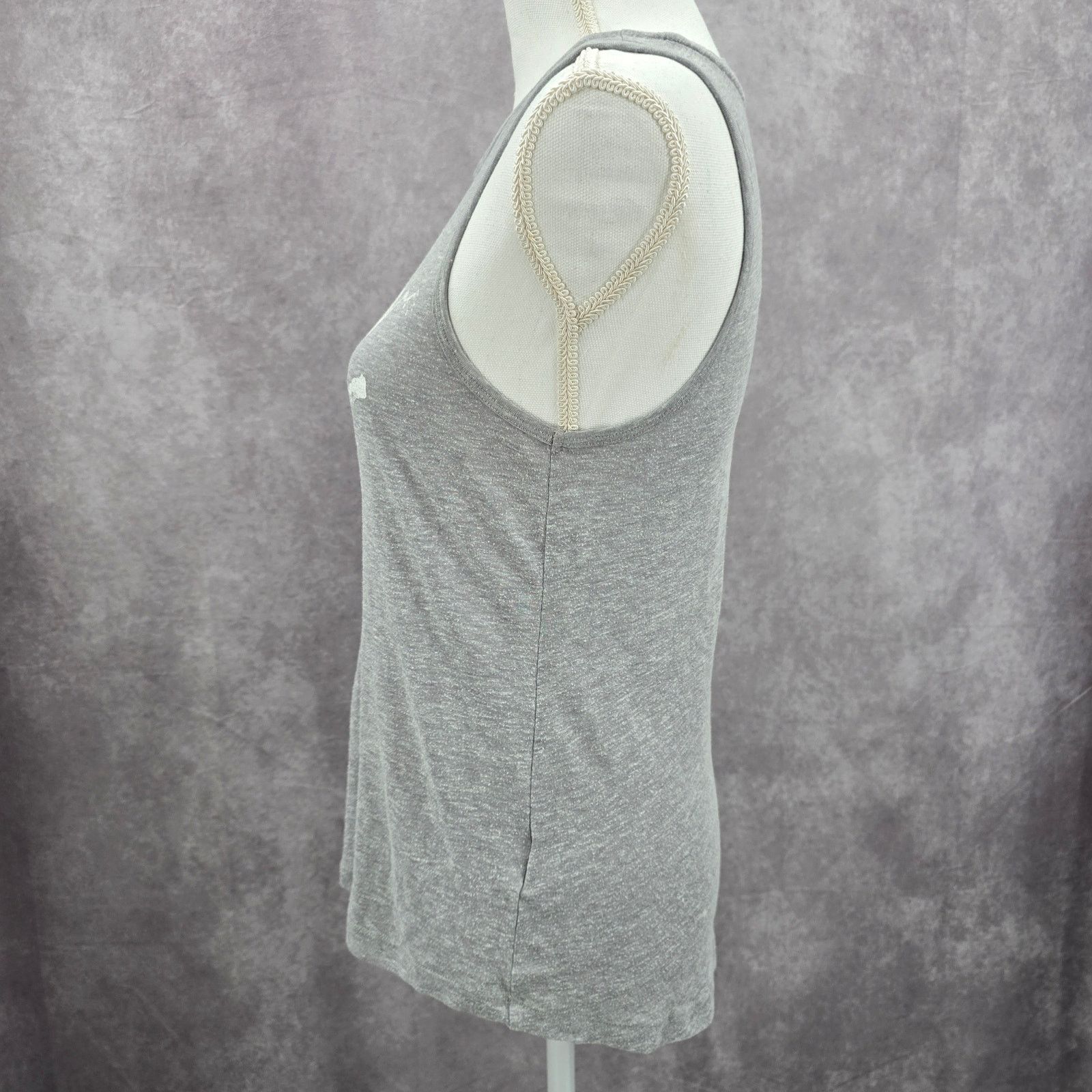 Old Navy Old Navy Active Gray Warrior Tank Activewear Top Small Size S / US 4 / IT 40 - 4 Thumbnail