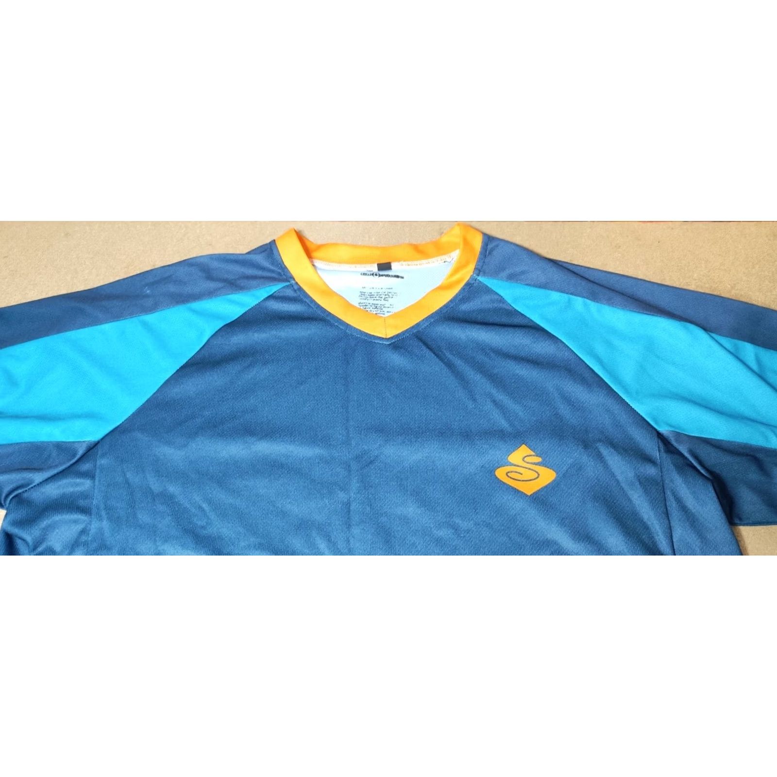 Layer 8 SWEET PROTECTION Womens Blue Base Layer Size L Sport Thermal Top Ski Thermo Shirt Pullover Moisture Wicking Quick Dry Size L / US 10 / IT 46 - 4 Thumbnail