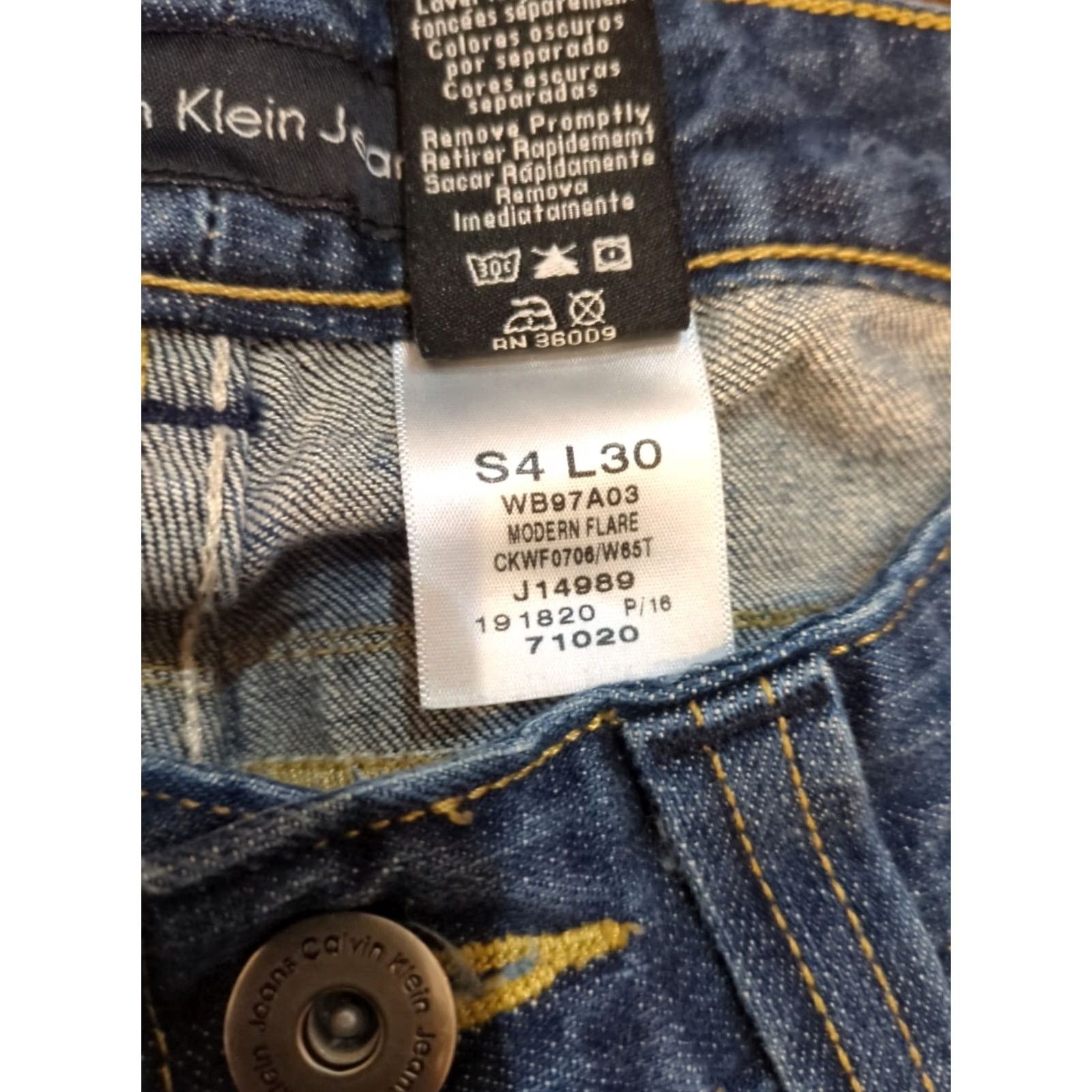 Calvin Klein Calvin Klein Jeans Modern Flare Jeans Womens Size 4 Blue Denim Cotton Spandex Elastane Zip Button Pockets Stretch Regular 30" Waist Size 27" / US 4 / IT 40 - 3 Thumbnail
