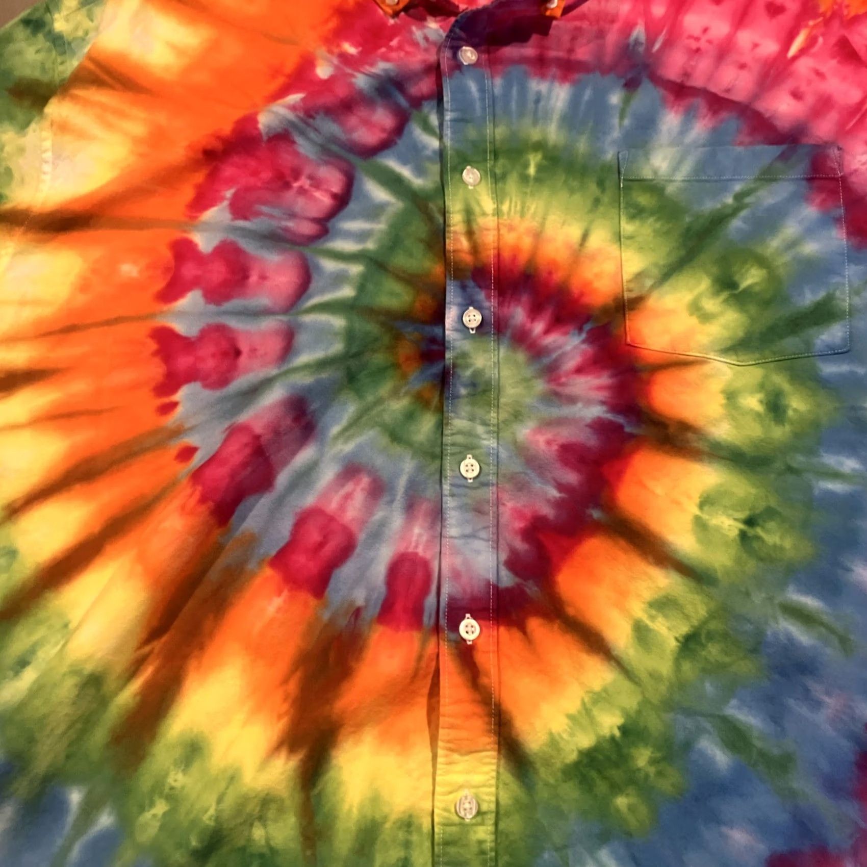 Basic Editions Basic Editions SPIRAL TIE DYE BUTTON DOWN SHIRT SHORT SLEEVE 4XL WOW Size US XXL / EU 58 / 5 - 2 Thumbnail