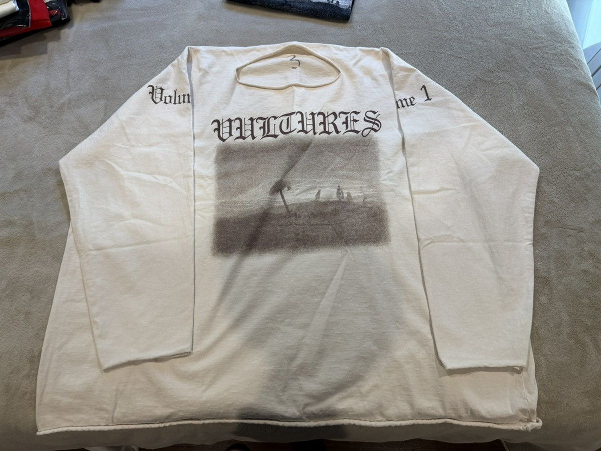 Kanye West YZY Vultures long Sleeve Tee Size US M / EU 48-50 / 2 - 1 Thumbnail