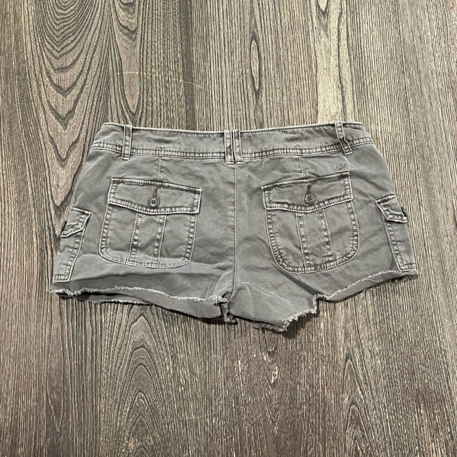 American Eagle Outfitters American Eagle Ouftitters Shorts Shortie Frayed Hem Size 2 Size 26" / US 2 / IT 38 - 7 Thumbnail