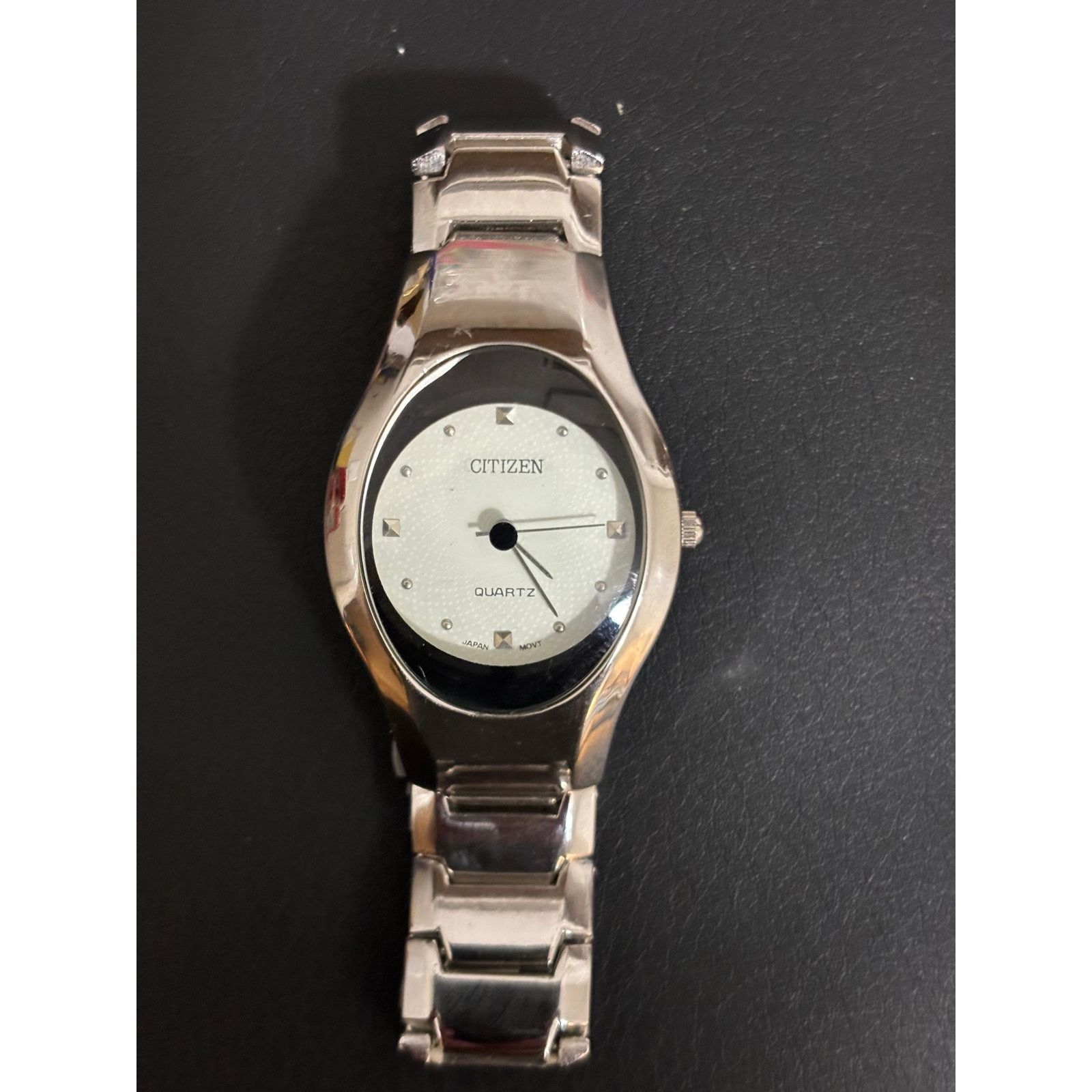 Citizen Citizen 4-232685Y Silver Tone Women’s Watch! New Battery! Size ONE SIZE - 1 Thumbnail