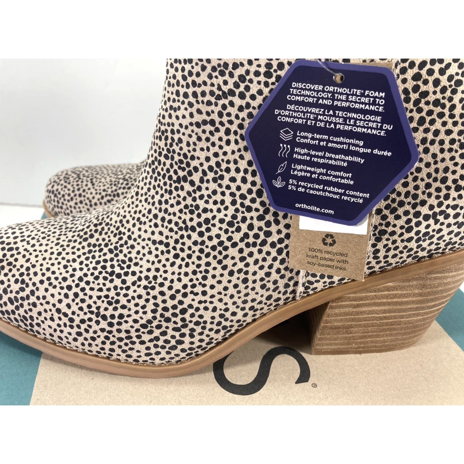Toms Toms Constance Ankle Chelsea Boots Women Size 10 Suede Leather Cheetah Print NIB Size US 10 / IT 40 - 4 Thumbnail