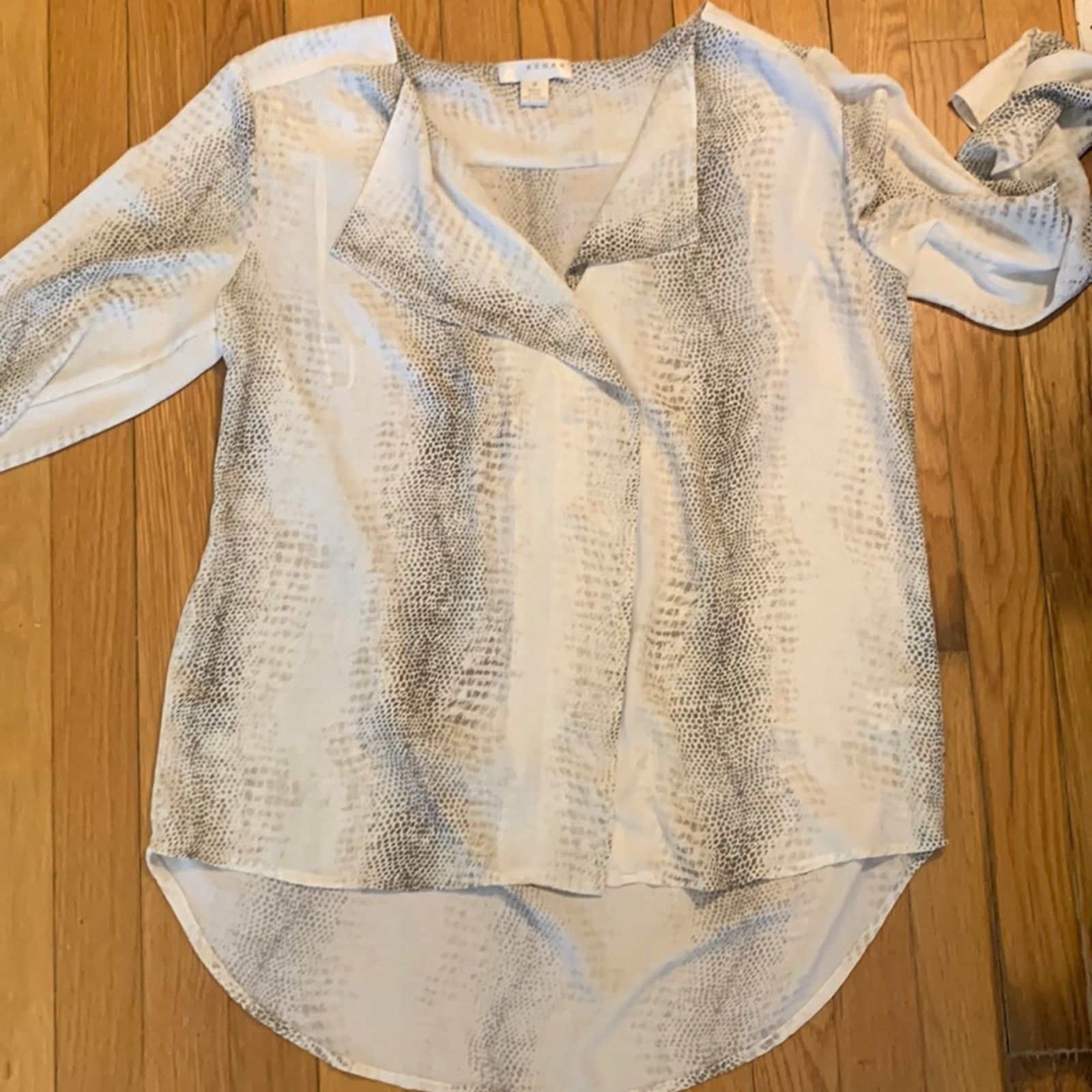 Vintage 90’s Kenar Python Snakeprint Hi-Low Blouse Size M / US 6-8 / IT 42-44 - 1 Thumbnail