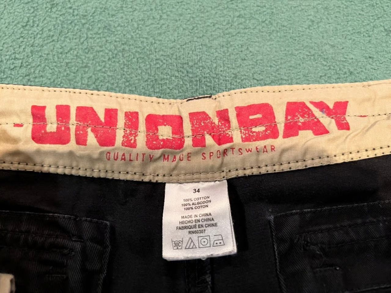 UNIONBAY Men’s Unionbay Cargo Shorts - Authentic Painter Style Size US 34 / EU 50 - 4 Thumbnail