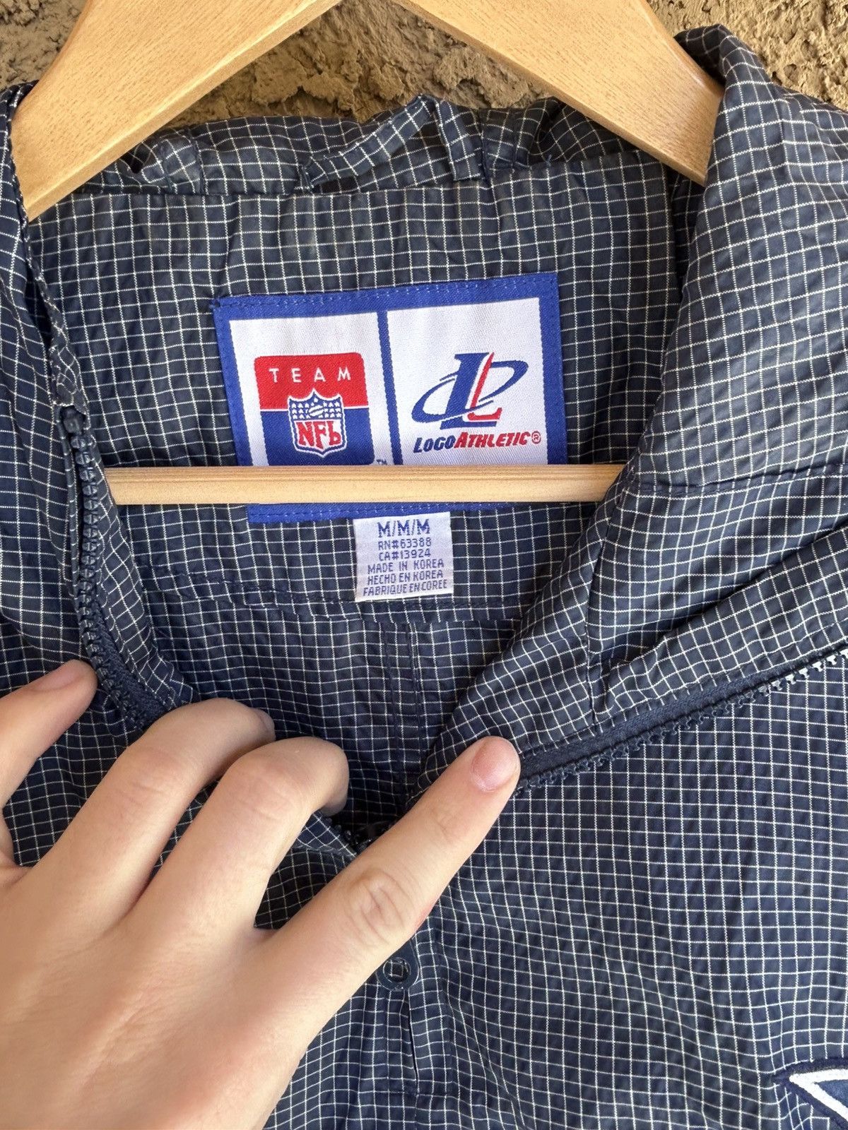 Logo Athletic × NFL × Vintage Vintage Dallas Cowboys Logo Athletic Pullover Size US M / EU 48-50 / 2 - 2 Thumbnail
