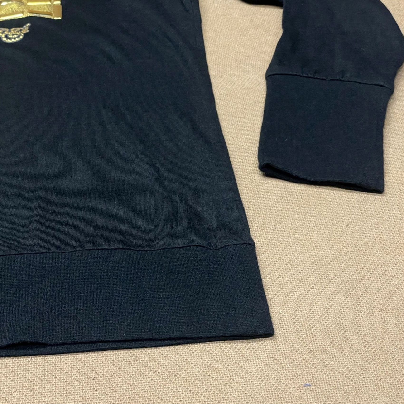 Coogi COOGI Sweatshirt Womens Large Black Gold Studded Cross Cold Shoulder Embellished Crew Neck Pullover Rhinestone Logo Graphic Size L / US 10 / IT 46 - 6 Thumbnail