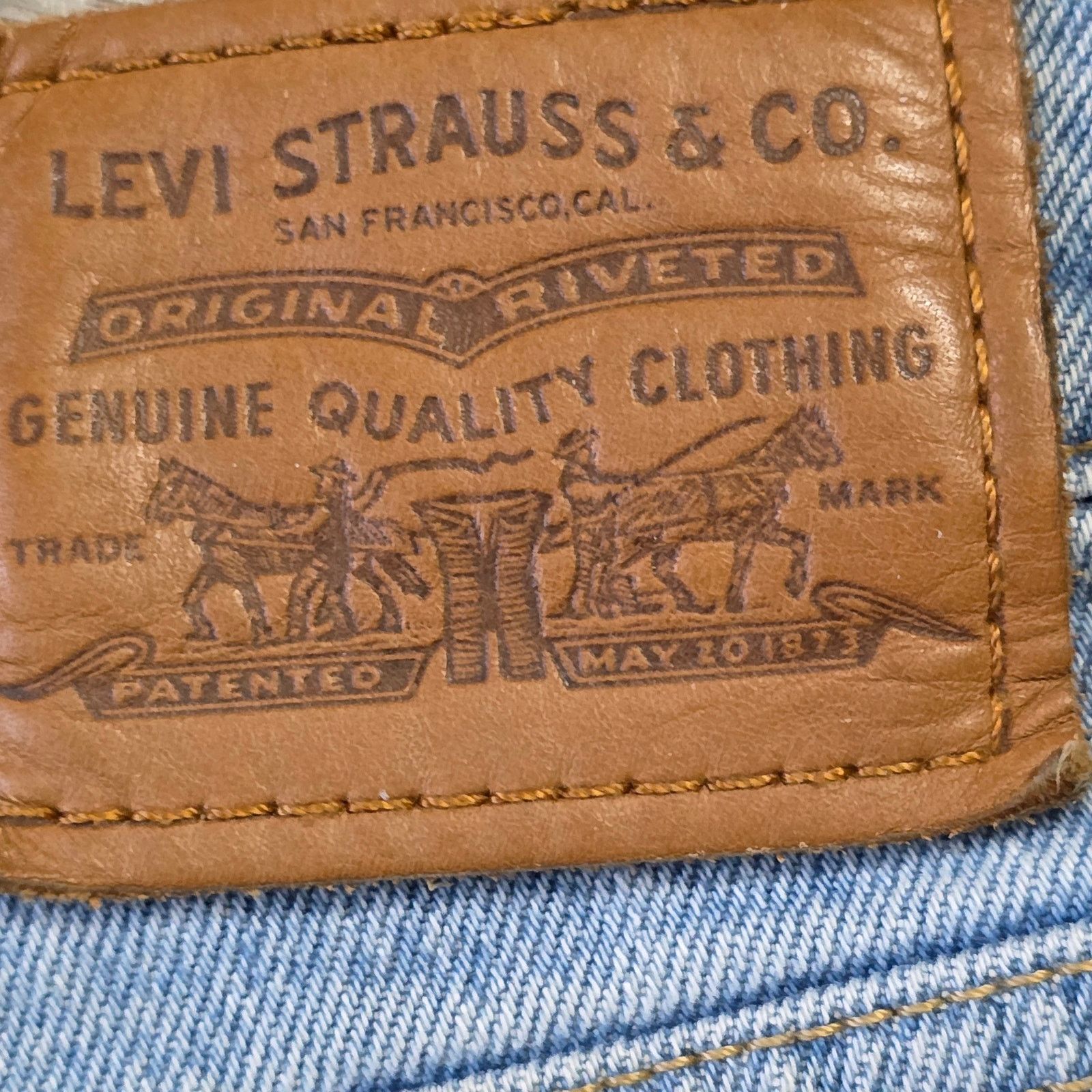 Levi's Levi’s Premium 501 Skinny Jeans Women’s 24W x 28L Button Fly Size 24" / US 00 / IT 34 - 4 Thumbnail