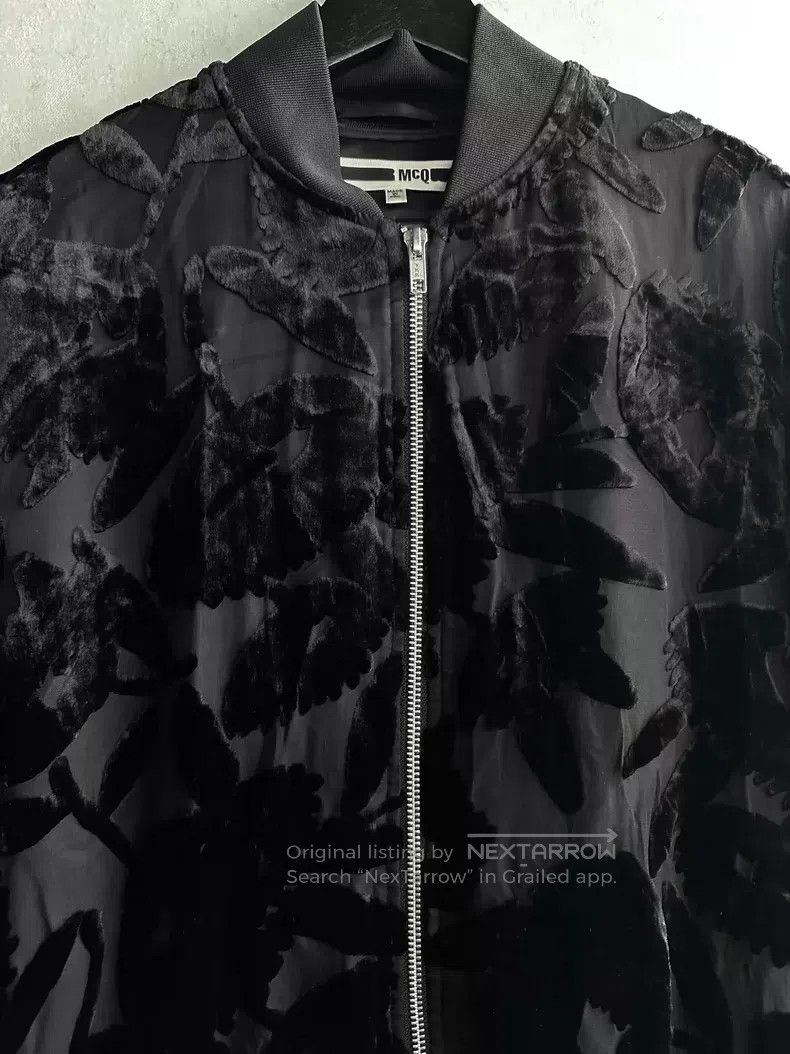 Alexander McQueen Alexander Mcqueen Silk burnt flower velvet jacket Size US S / EU 44-46 / 1 - 1 Thumbnail