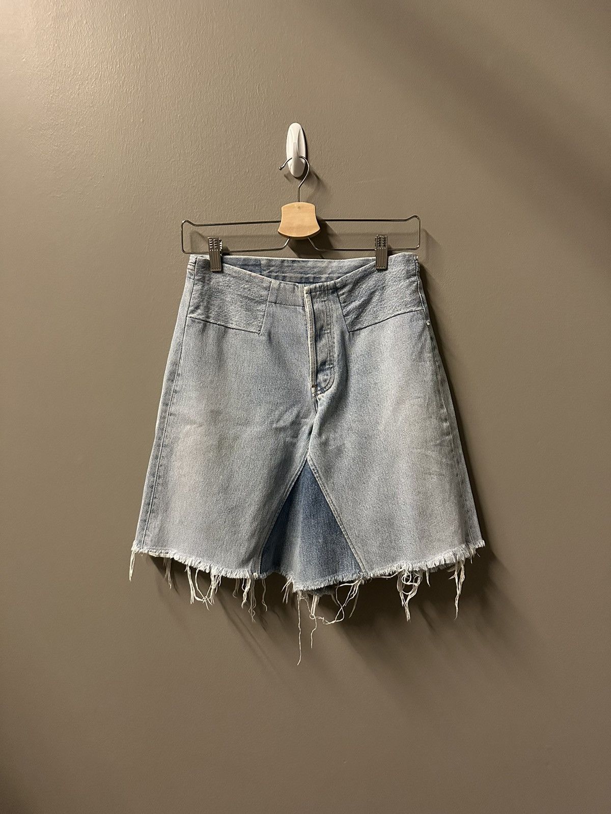 Maison Margiela AW 2001 wide artisanal denim shorts Size US 28 / EU 44 - 1 Thumbnail