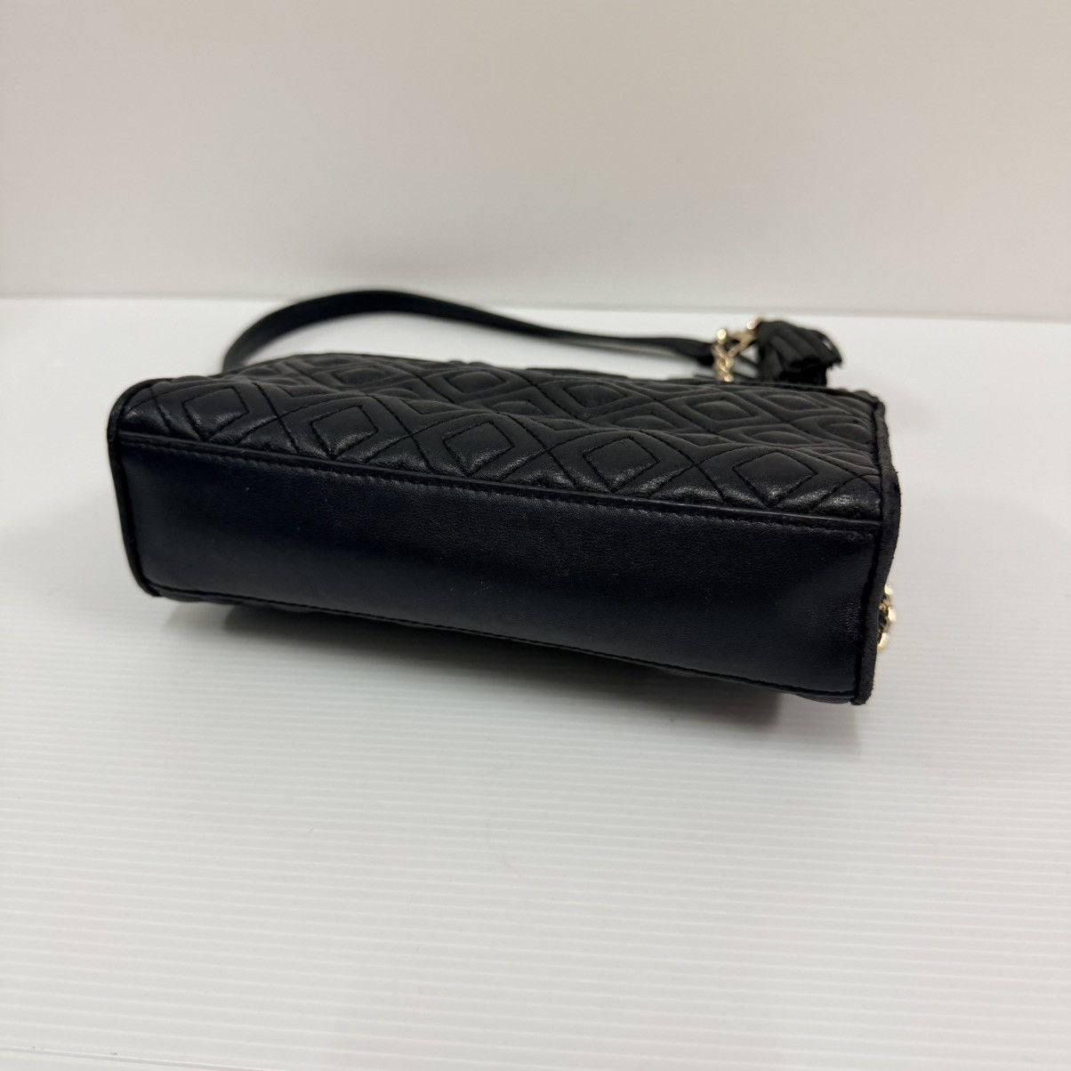 Tory Burch Tory Burch Leather Chain Shoulder Bag Size ONE SIZE - 5 Thumbnail