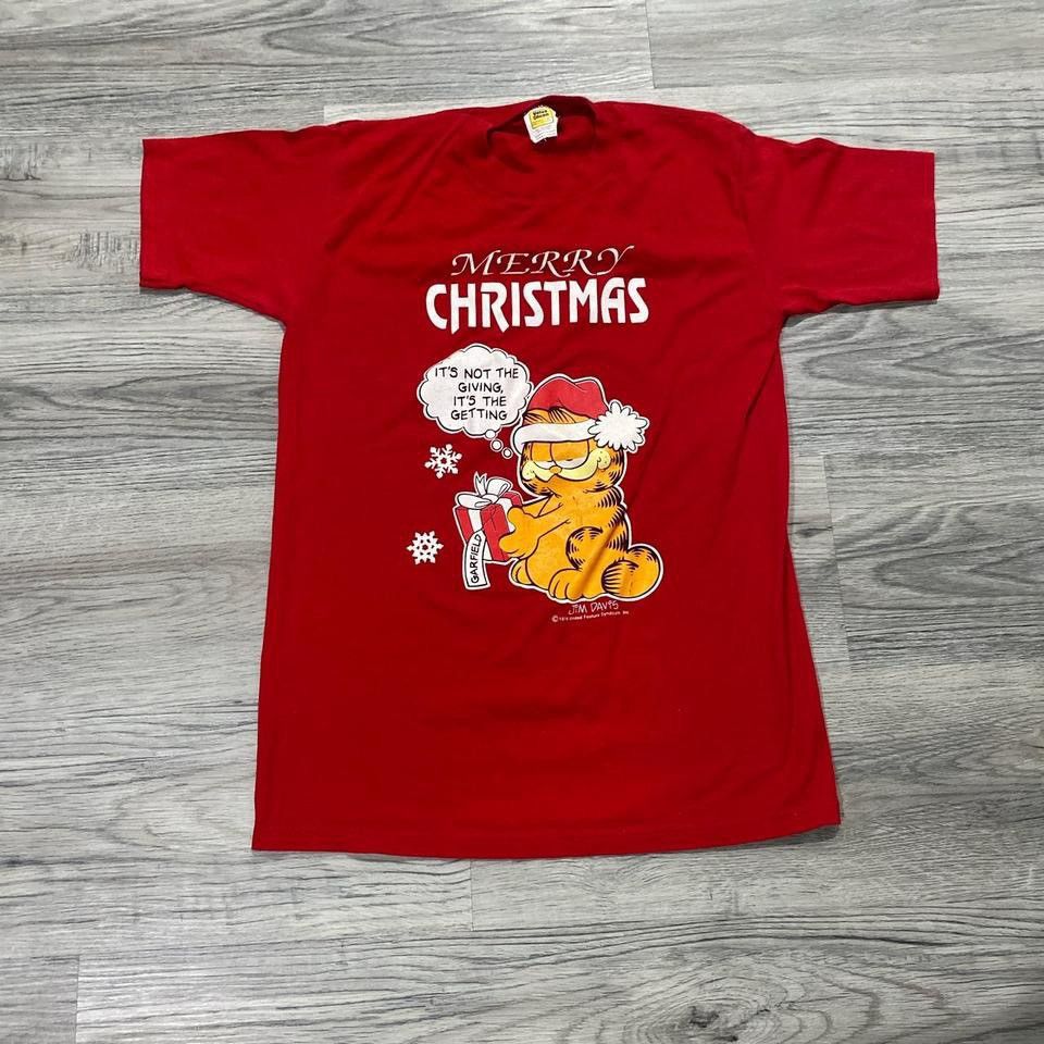 Garfield | Shirts & Tops | Garfield Graphic Tshirt In Vibrant Red