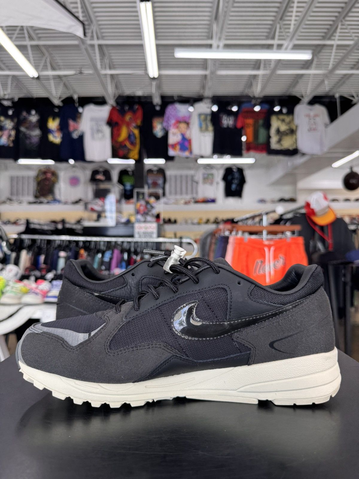 Fear of God × Nike Nike Air Skylon FOG Black Sail Size 9 (2018) Size US 9 / EU 42 - 4 Thumbnail