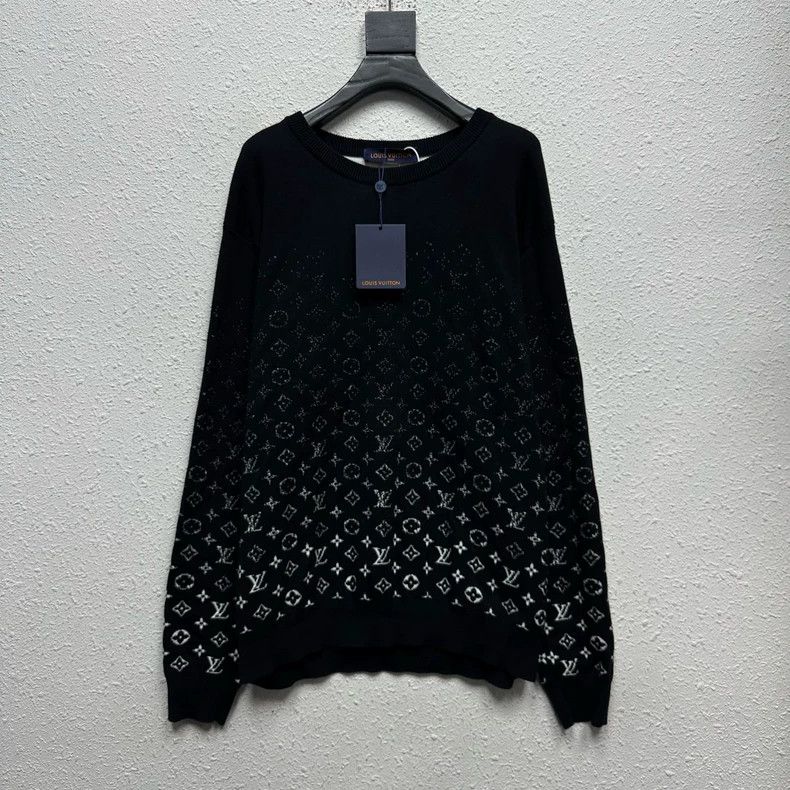 Louis Vuitton Louis Vuitton Black and white gradient LOGO knit pullover Size US XXL / EU 58 / 5 - 1 Thumbnail