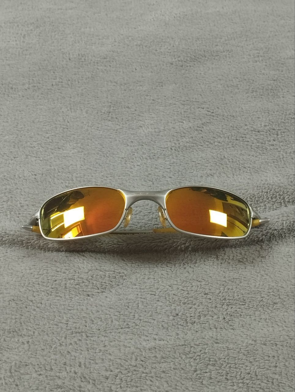 image of Oakley Square Wire 2.0 Vintage in Sun Orange, Men's
