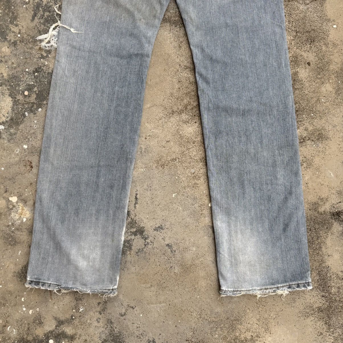 Edwin × Vintage VINTAGE EDWIN FADED RIPPEP JEAN DENIM PANTS Size US 32 / EU 48 - 11 Thumbnail