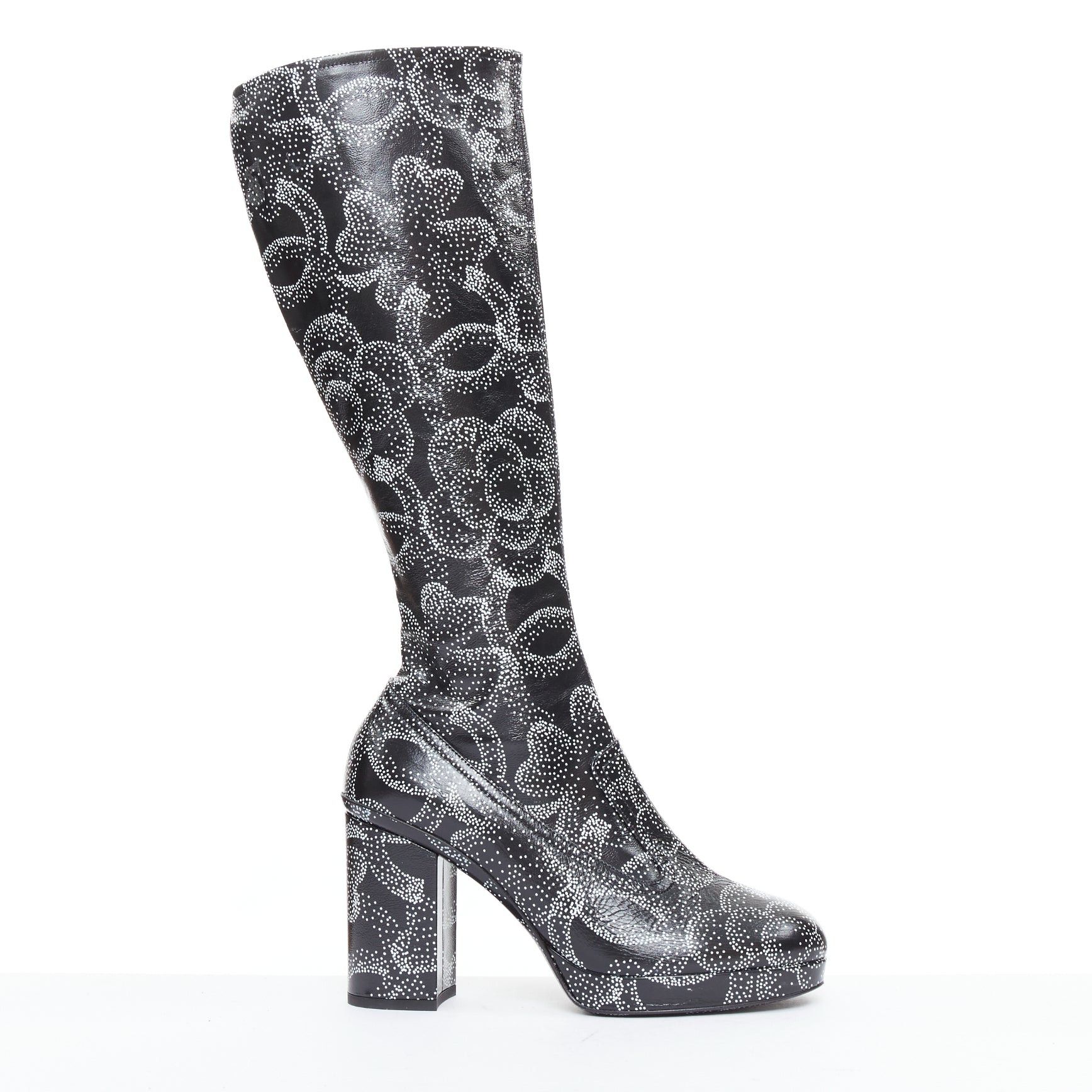Chanel CHANEL 23A Runway white black CC camellia dotted logo print tall boots EU39 Size US 9 / IT 39 - 1 Thumbnail