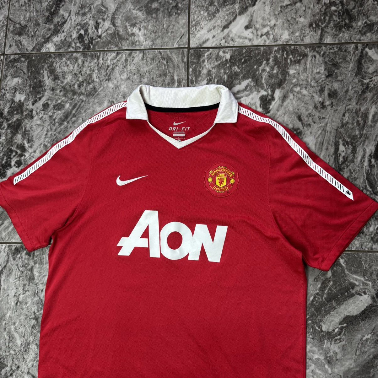 Nike 2010-11 Manchester United Home Shirt Fletcher #24 Size US L / EU 52-54 / 3 - 3 Thumbnail