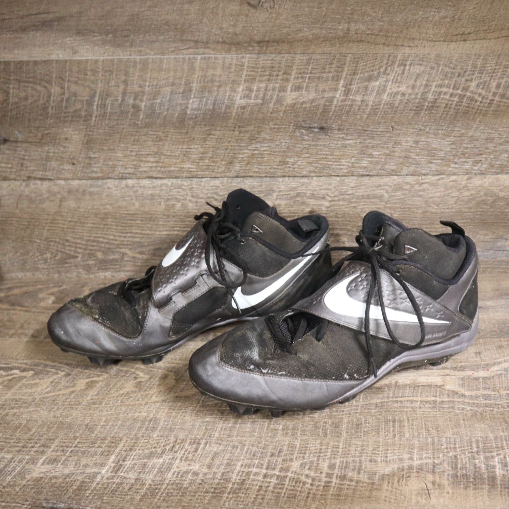 Nike Nike CJ81 Strike Football Cleats Lace Up Mens 15 Black Gray 596568-009 Football Shoes Nike Strike Shoes 2013 Mens Cleats Size 46 - 3 Thumbnail
