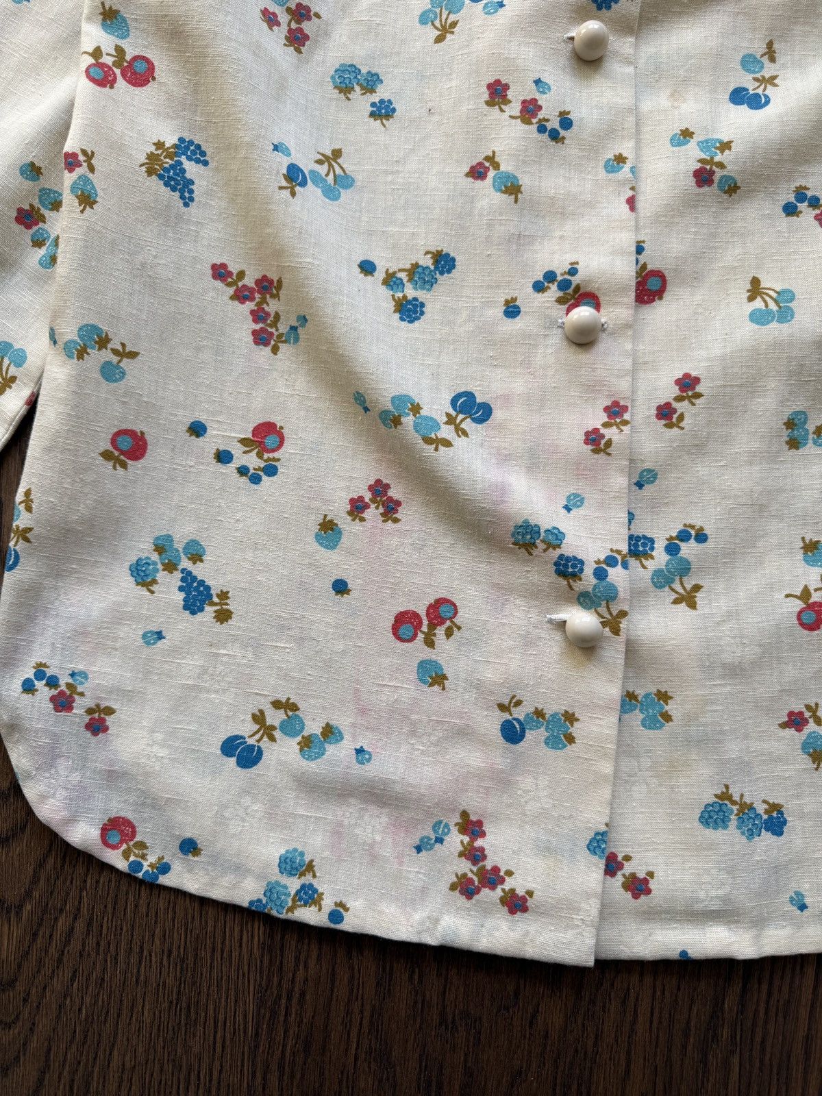 Vintage Vintage 60s Floral Berries Pointed Collar Button Up Shirt Size M / US 6-8 / IT 42-44 - 3 Thumbnail