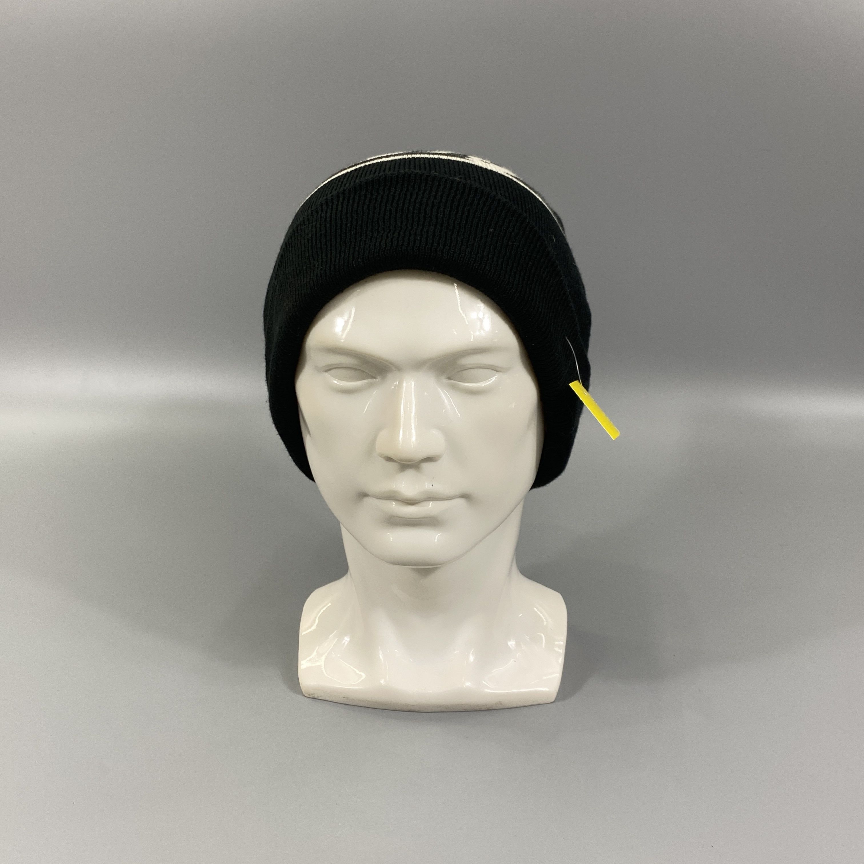 Japanese Brand Gauge Design Beanie Hat Pom Pom -BN875 Size ONE SIZE - 2 Thumbnail