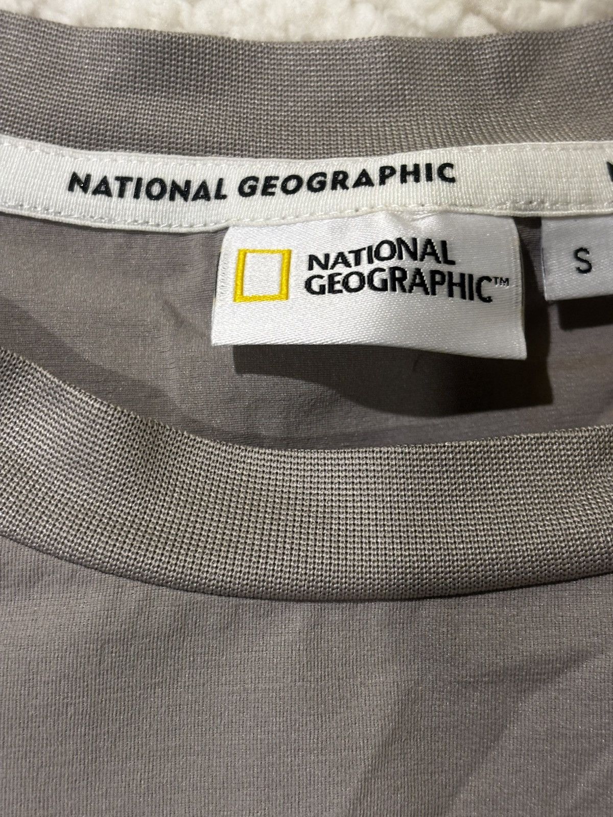 Other National geographic gray top1413 Size S / US 4 / IT 40 - 3 Thumbnail