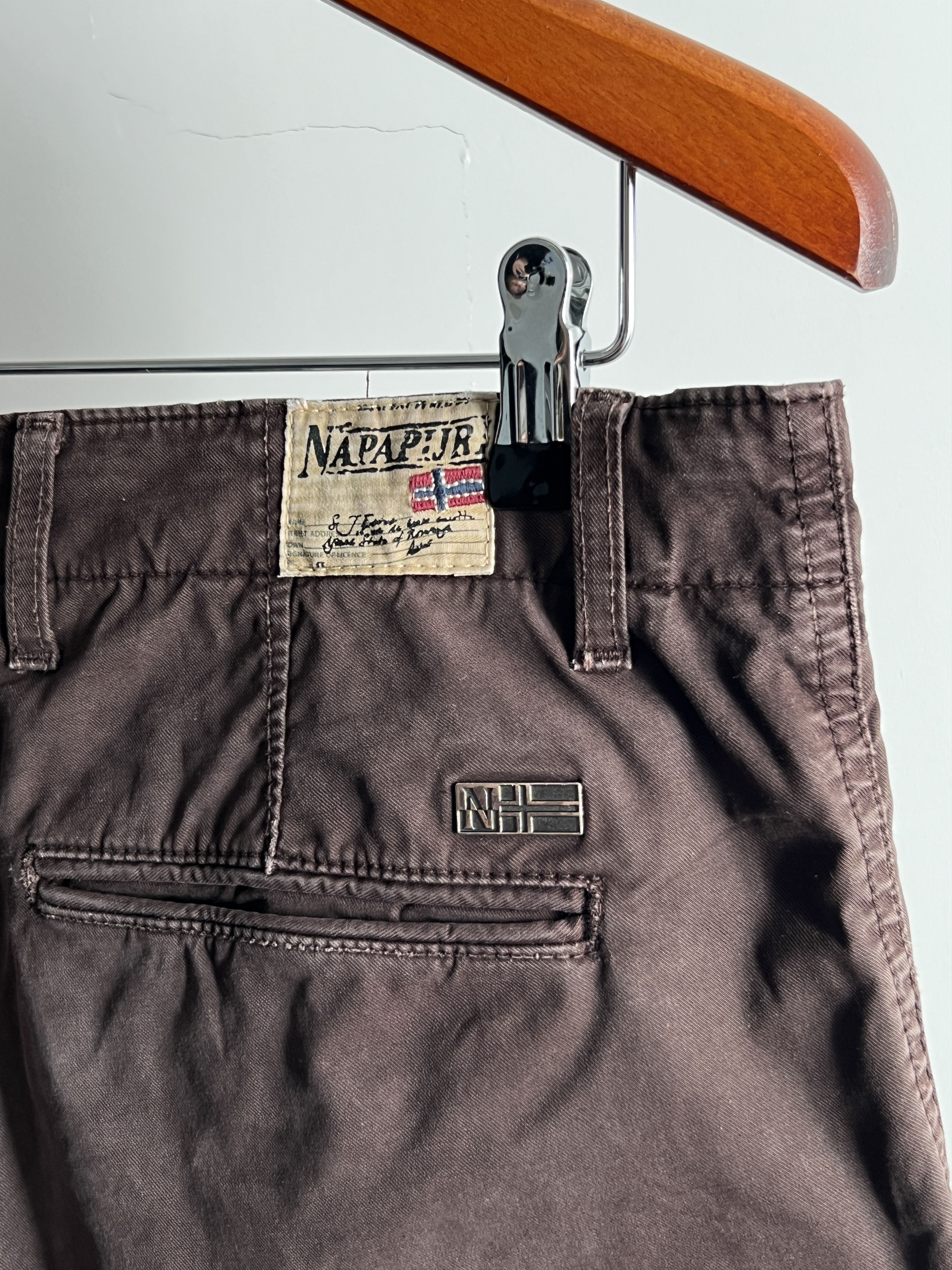 Napapijri × Vintage Mens Brown Straight Leg Chino Trousers Pants by Napapijri Size US 34 / EU 50 - 6 Thumbnail