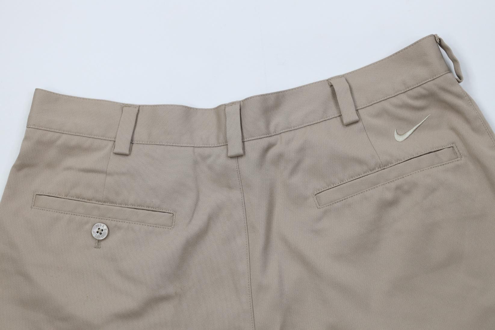 Nike Vintage Y2K Nike Golf Knit Pleated Chino Golf Shorts Beige Size US 32 / EU 48 - 8 Thumbnail