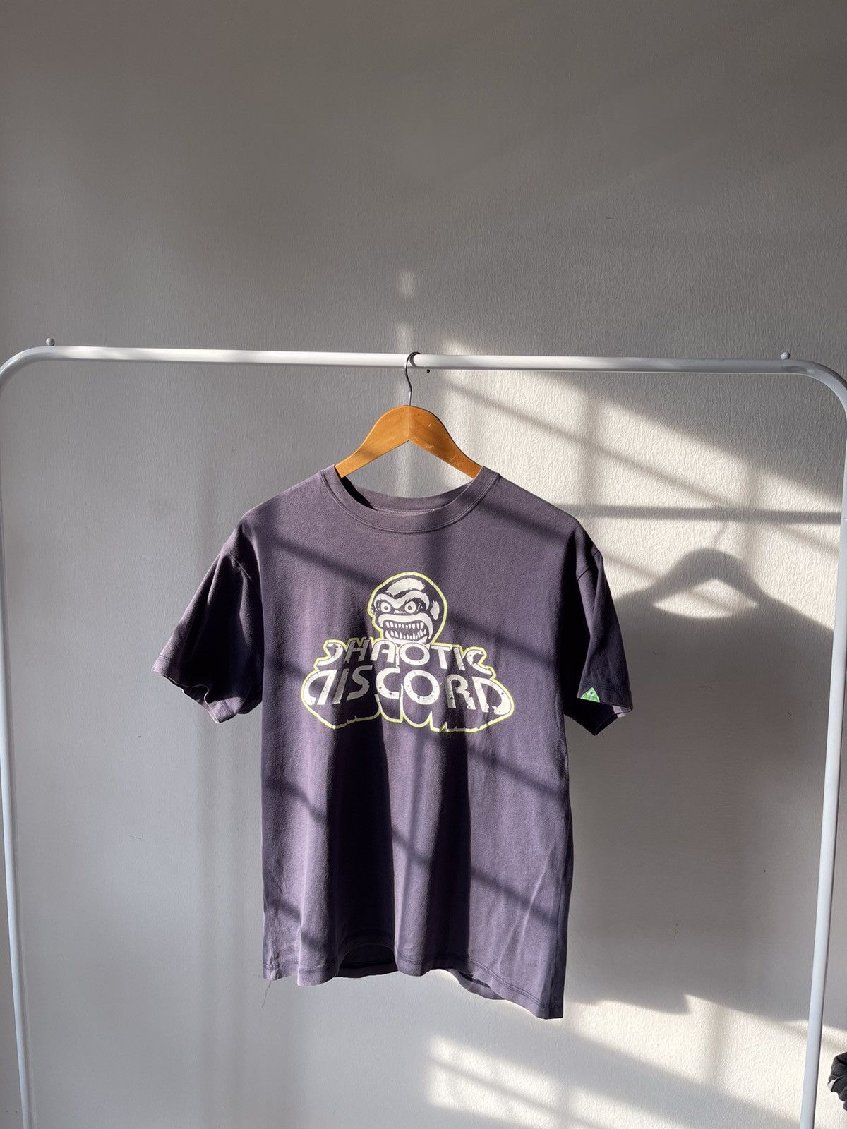 Jun Takahashi × Undercover 2001 Undercover Chaotic Discord ‘Monster’ Faded Tee Size US M / EU 48-50 / 2 - 2 Thumbnail