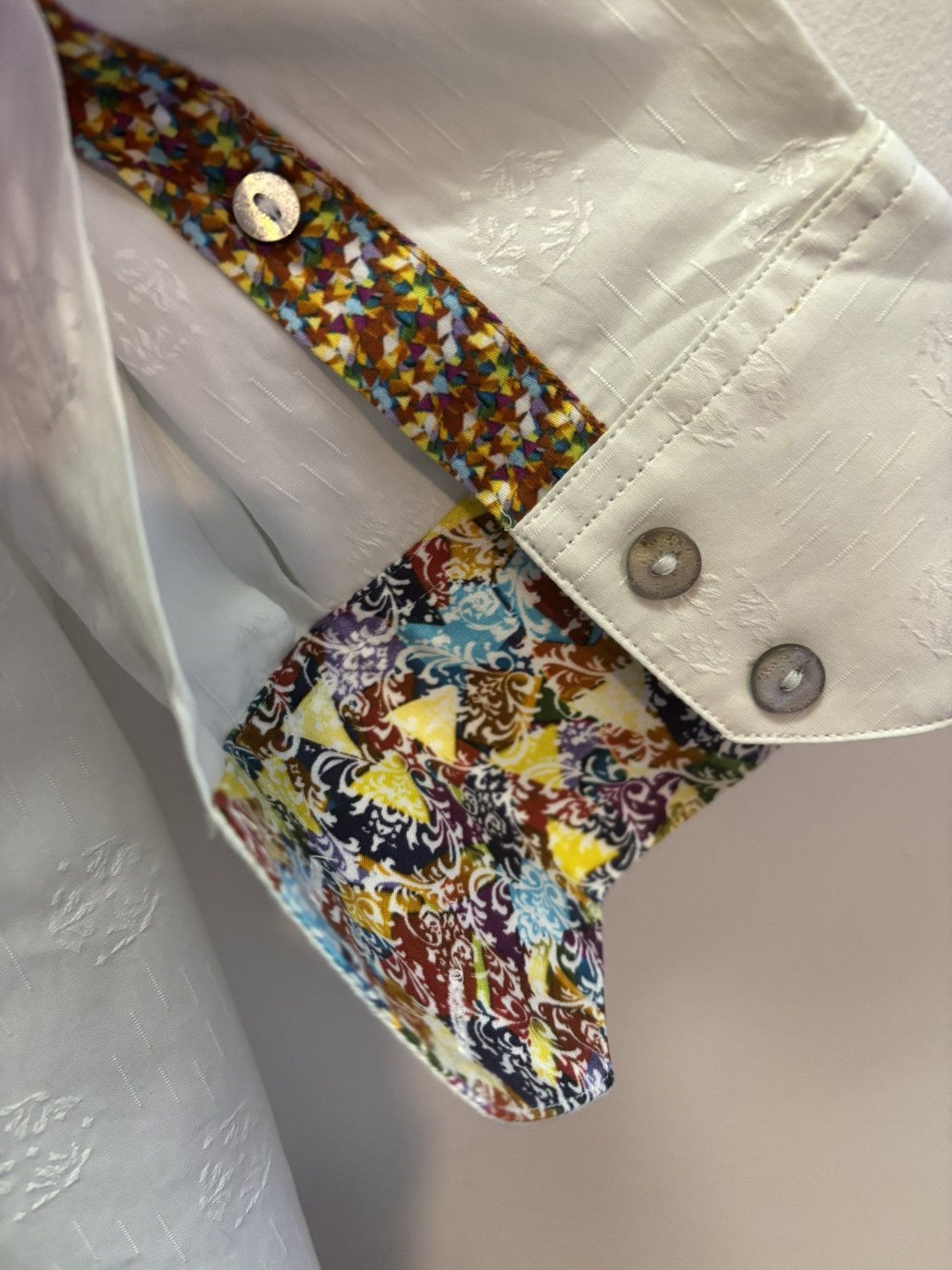 Robert Graham Robert Graham Men's White Embroidered Button Down Shirt (XL) Size US XL / EU 56 / 4 - 6 Thumbnail