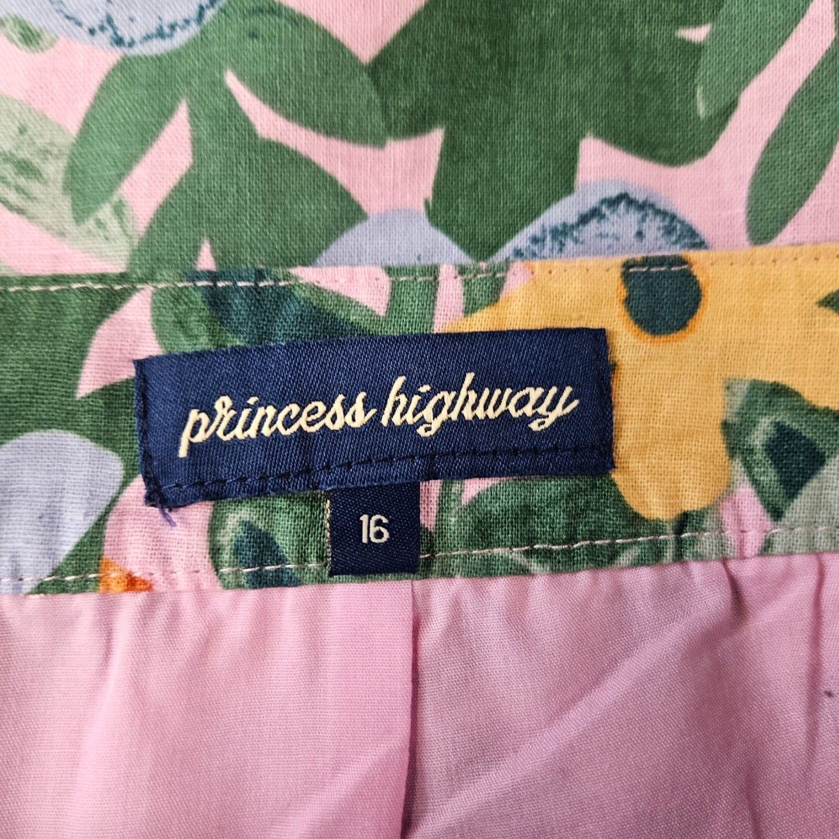 Vintage Princess Highway Skirt Womens Mini 16 Pink Linen Blend Terrain of Tigers Short Modern GC Size 38" / US 16 / IT 52 - 4 Thumbnail