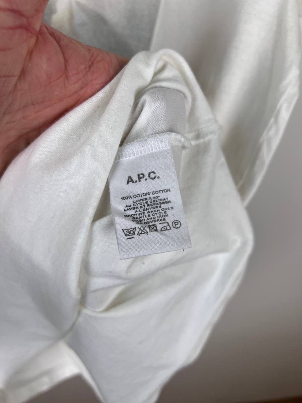 A.P.C. A.P.C. streetwear t-shirts size M Size US M / EU 48-50 / 2 - 4 Thumbnail