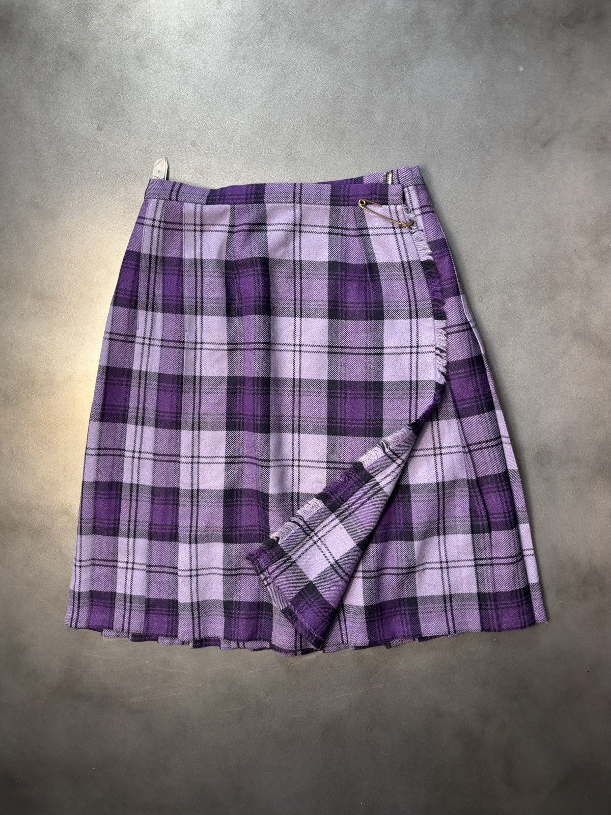 Marks & Spencer × Vintage 1960s Plaid Skirt Vintage St. Michaels England Tartan School Size 23" - 25 Thumbnail