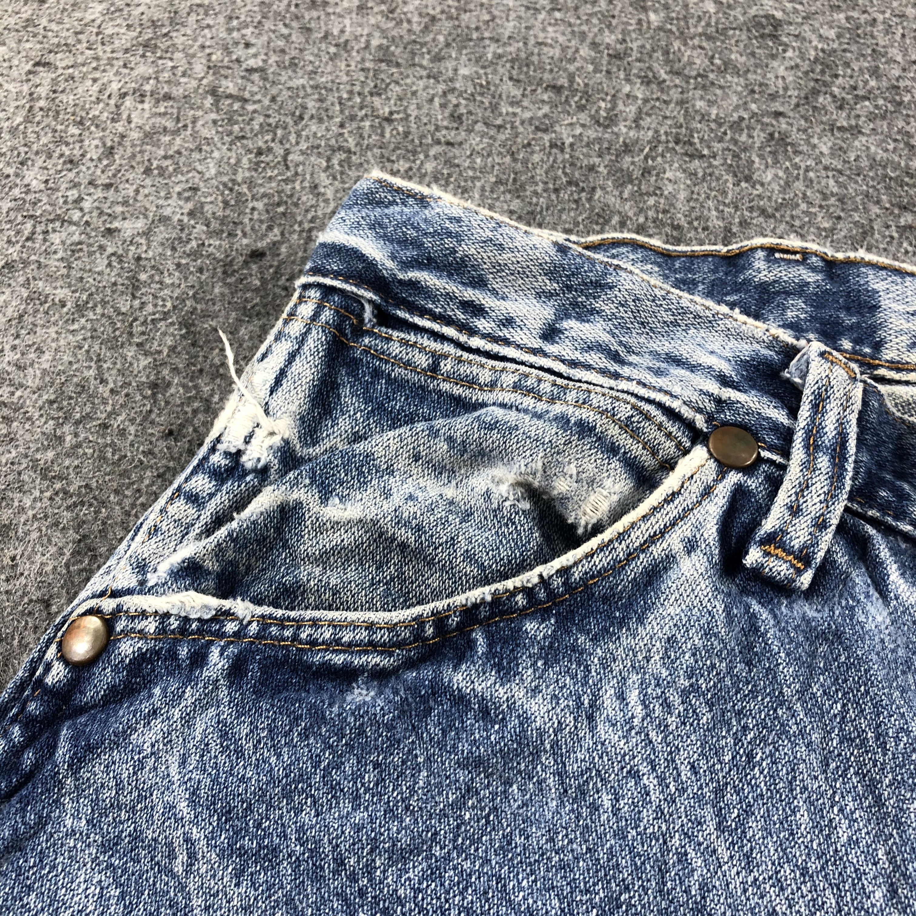 Vintage Vintage Blue Wash Wrangler Jeans-J2345 Size US 30 / EU 46 - 10 Thumbnail