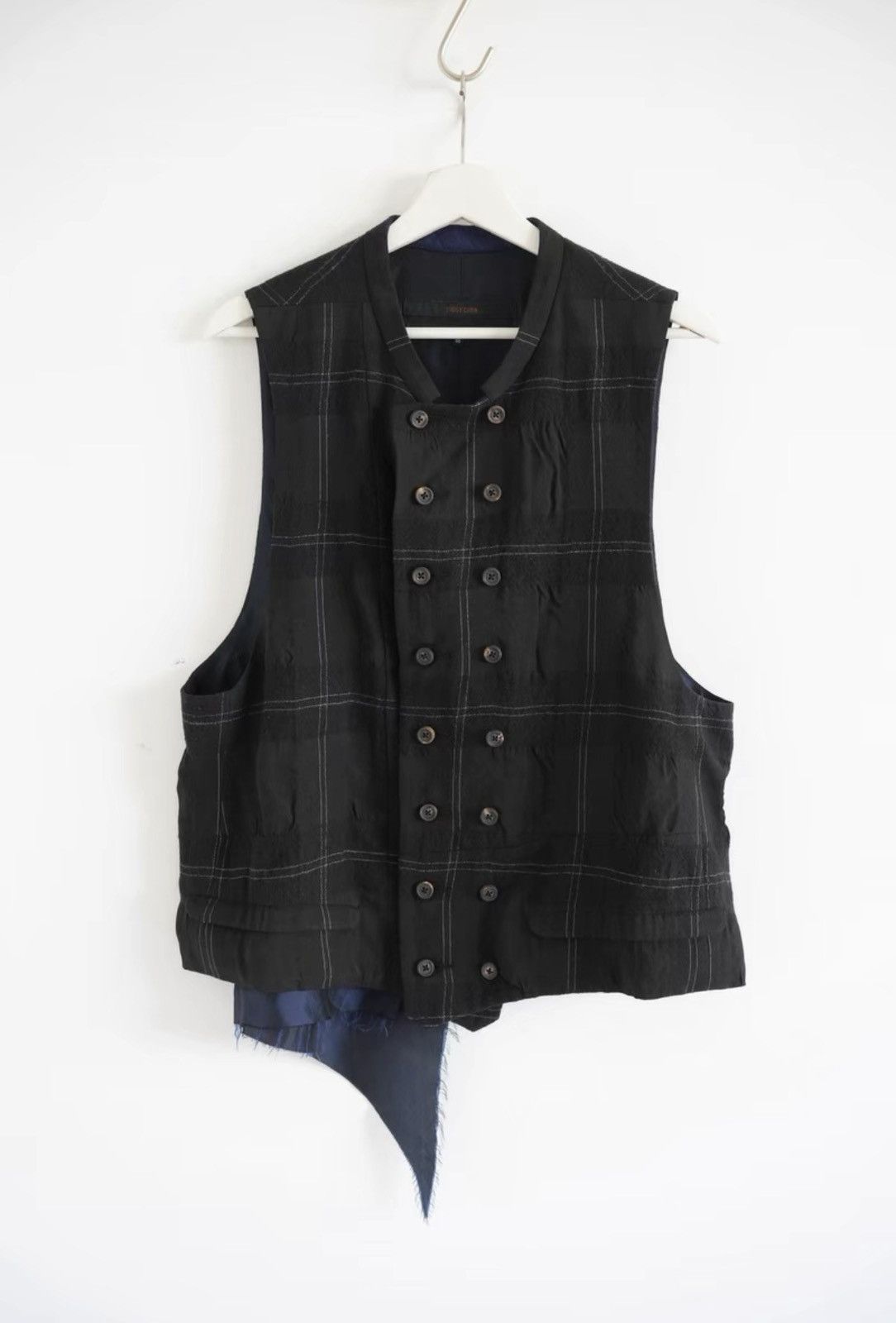 Ziggy Chen Ziggy Chen 20aw Asymmetric Plaid Vest K4 Size US M / EU 48-50 / 2 - 2 Thumbnail