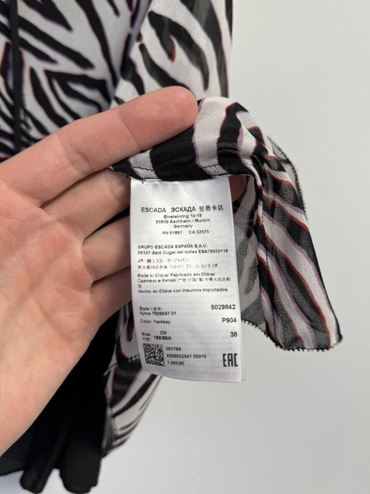 Escada ESCADA Women’s Zebra Print Sleeveless Blouse – Size 38 (M) Size XS / US 0-2 / IT 36-38 - 10 Thumbnail