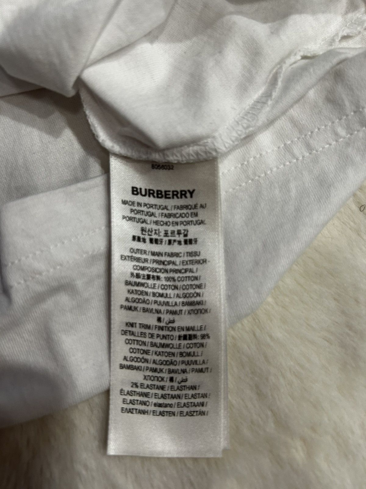 Burberry White Burberry T Shirt Size US M / EU 48-50 / 2 - 5 Thumbnail